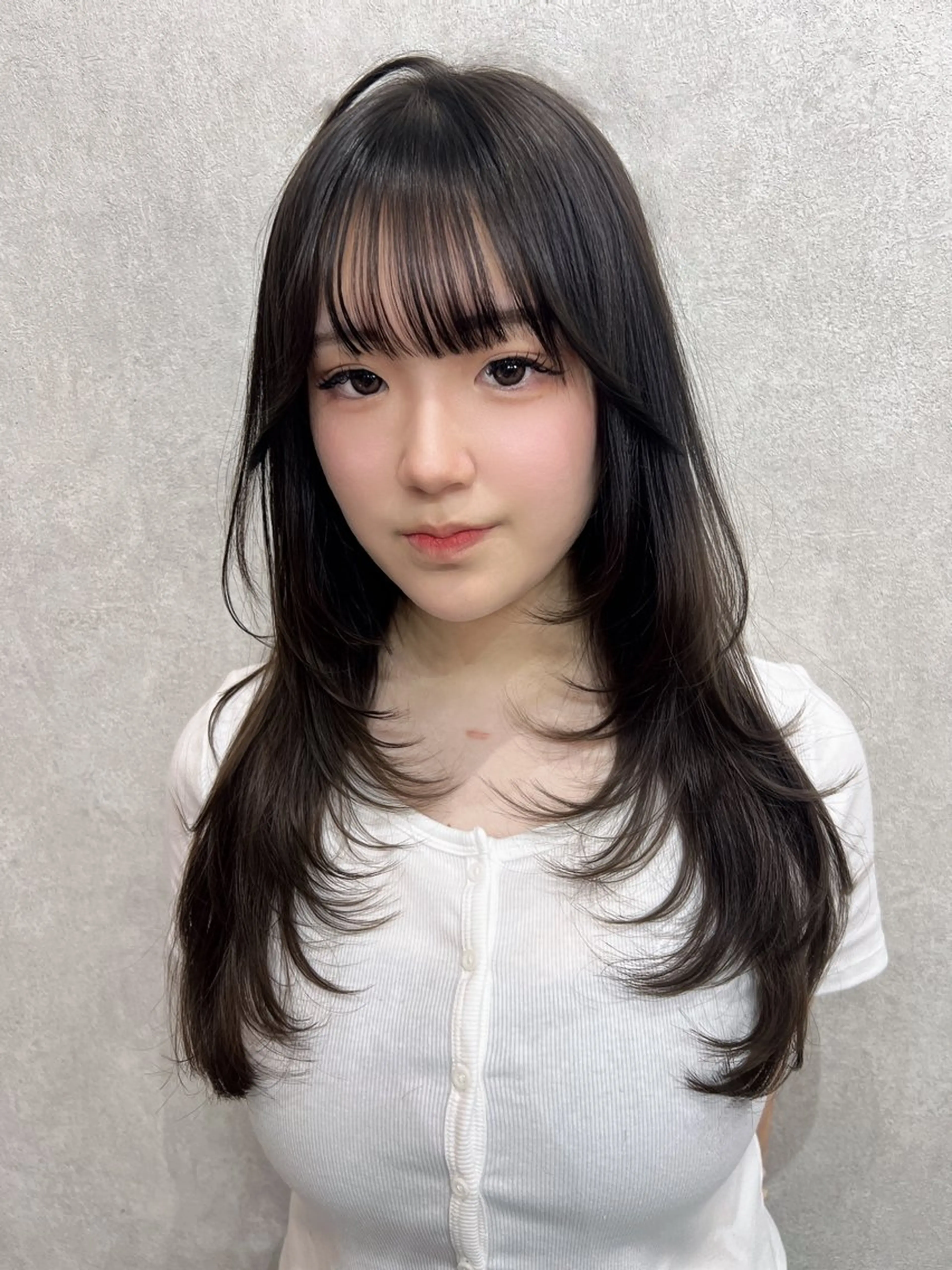 ロング ハッシュカット ハイレイヤー レイヤーカット カット トリートメント maya レイヤーカットのヘアスタイル