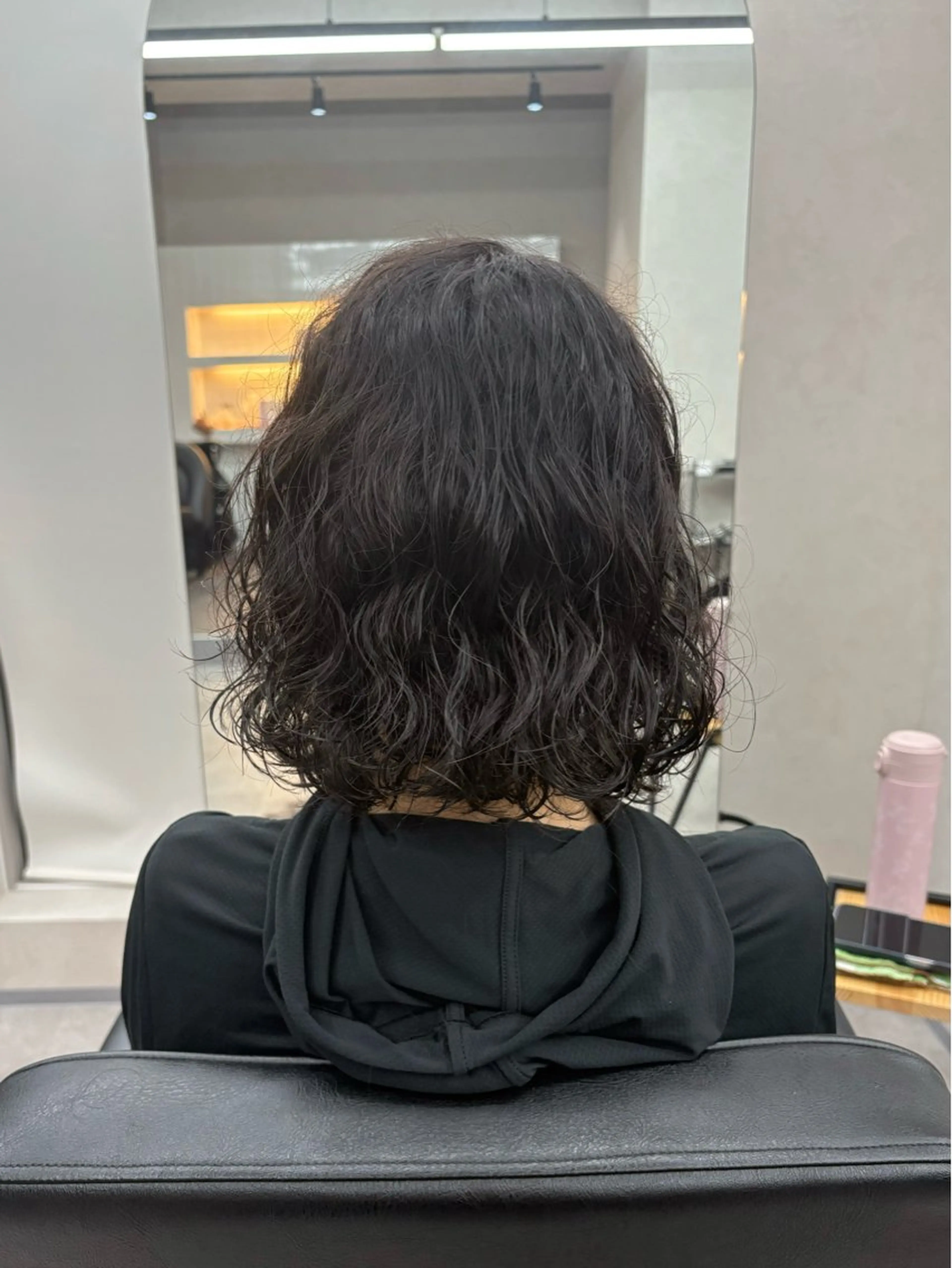 ミディアム パーマ ミディアムパーマ ボブ カット パーマ トリートメント qumu 横浜所属・透明感カラー/ボブ /ショート🌿神永のヘアスタイル