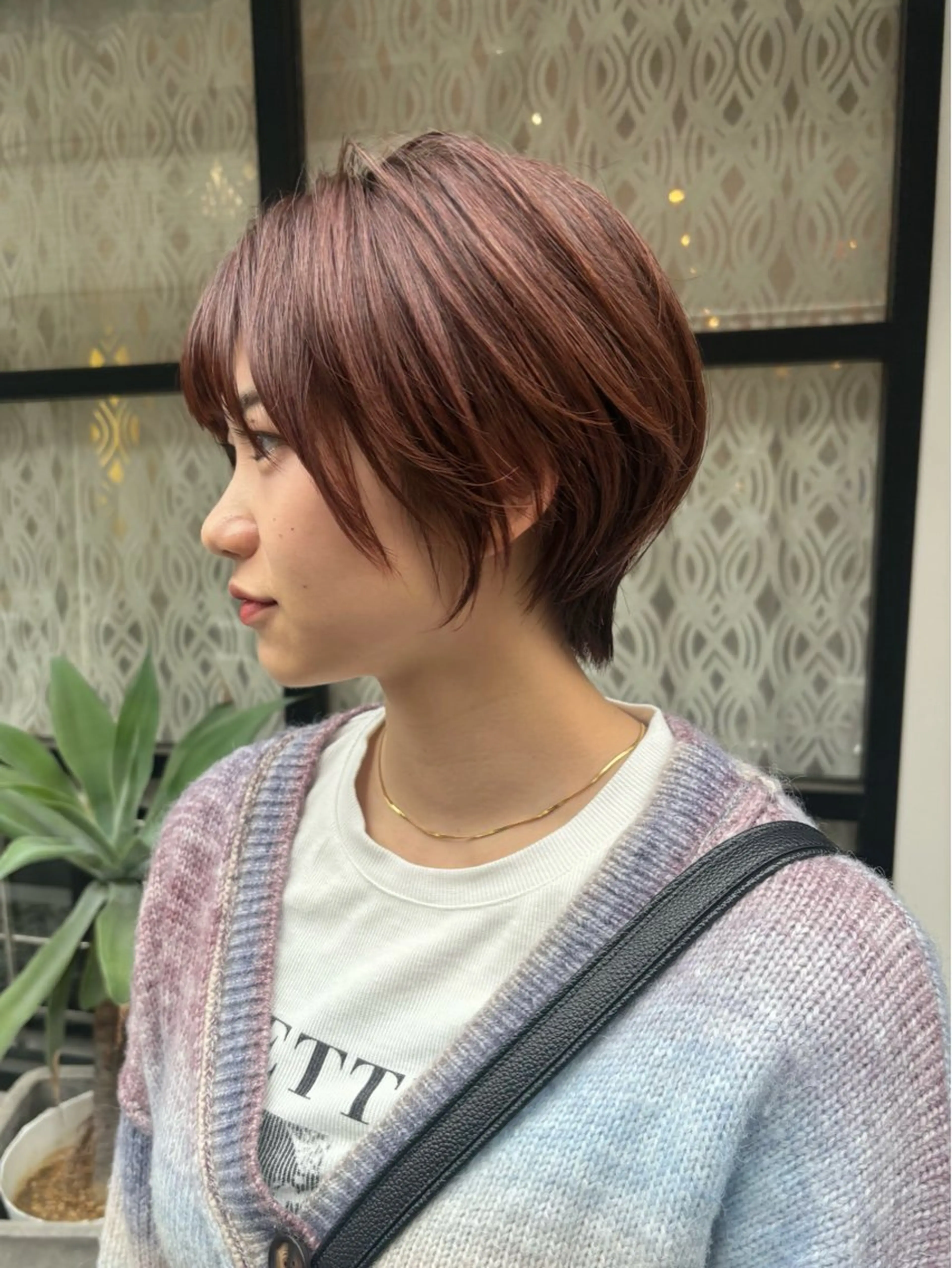 ショート くびれヘア ショートヘア 吉野 琴音のヘアスタイル
