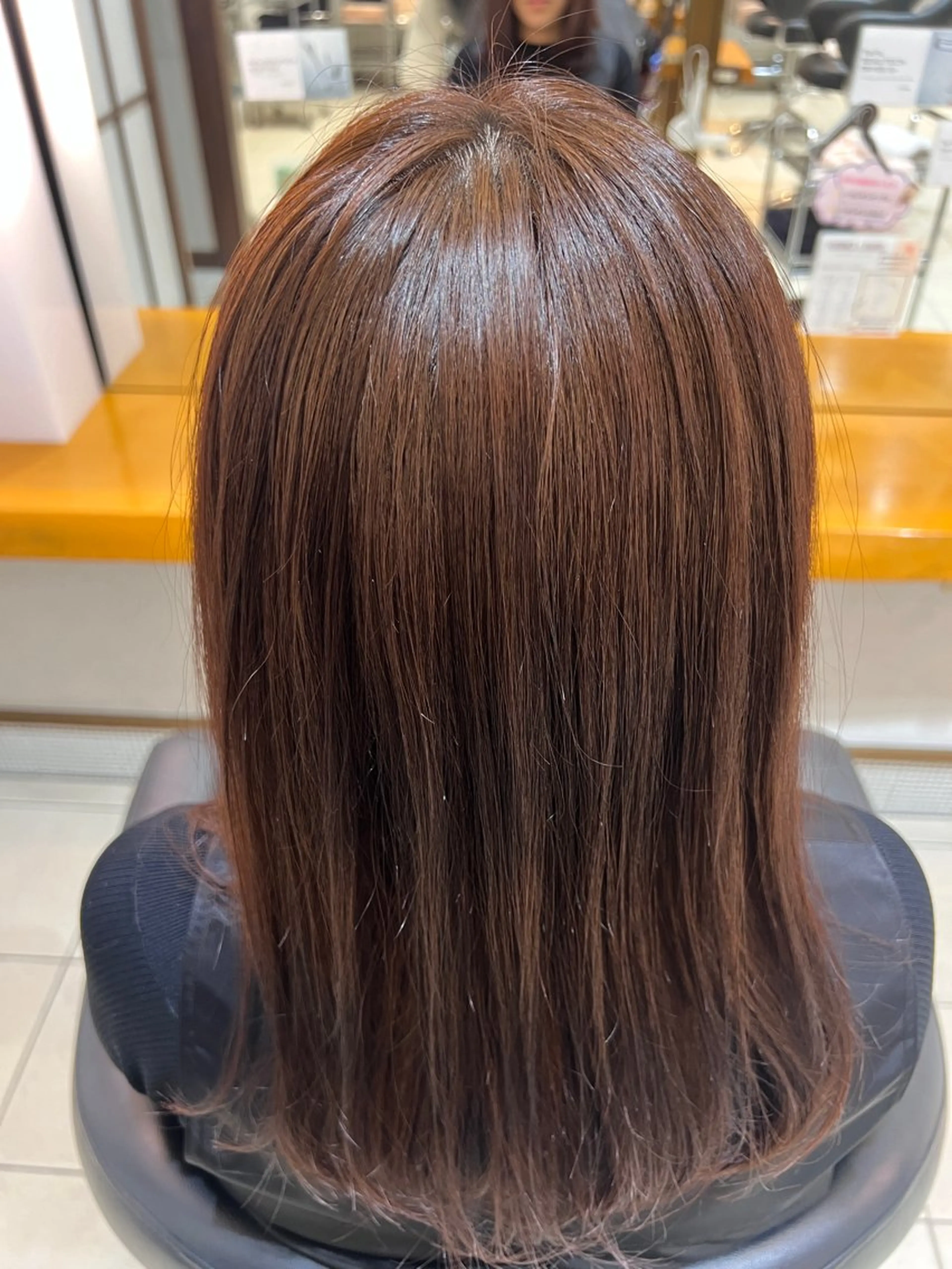 カラー VANCOUNCIL 千種店所属・徳澤一真 金山カットモデル募集のヘアスタイル