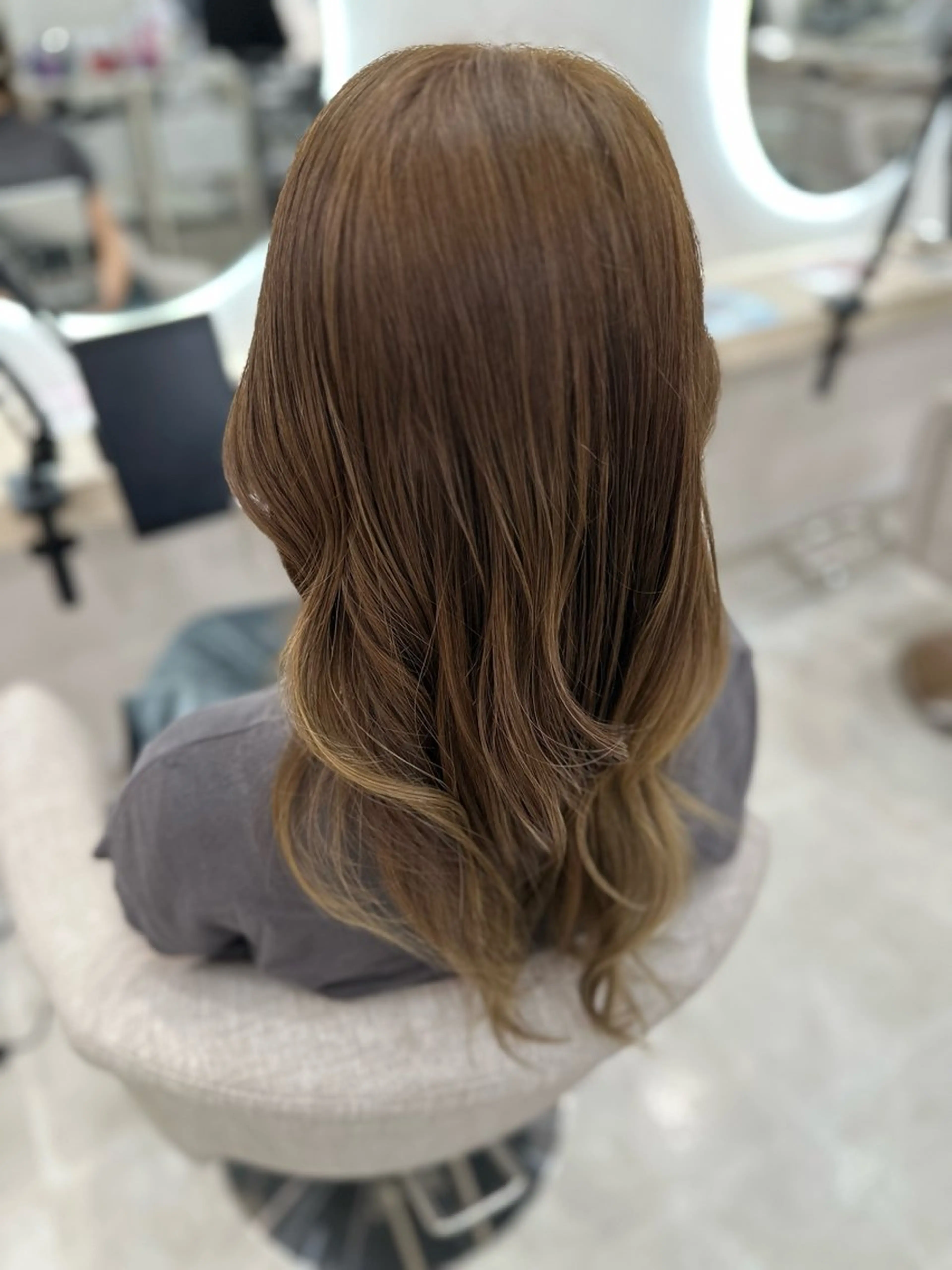 セミロング カラー ベージュカラー ブリーチ ブリーチなしカラー 透明感カラー/韓国風 /髪質改善/ゴトウのヘアスタイル