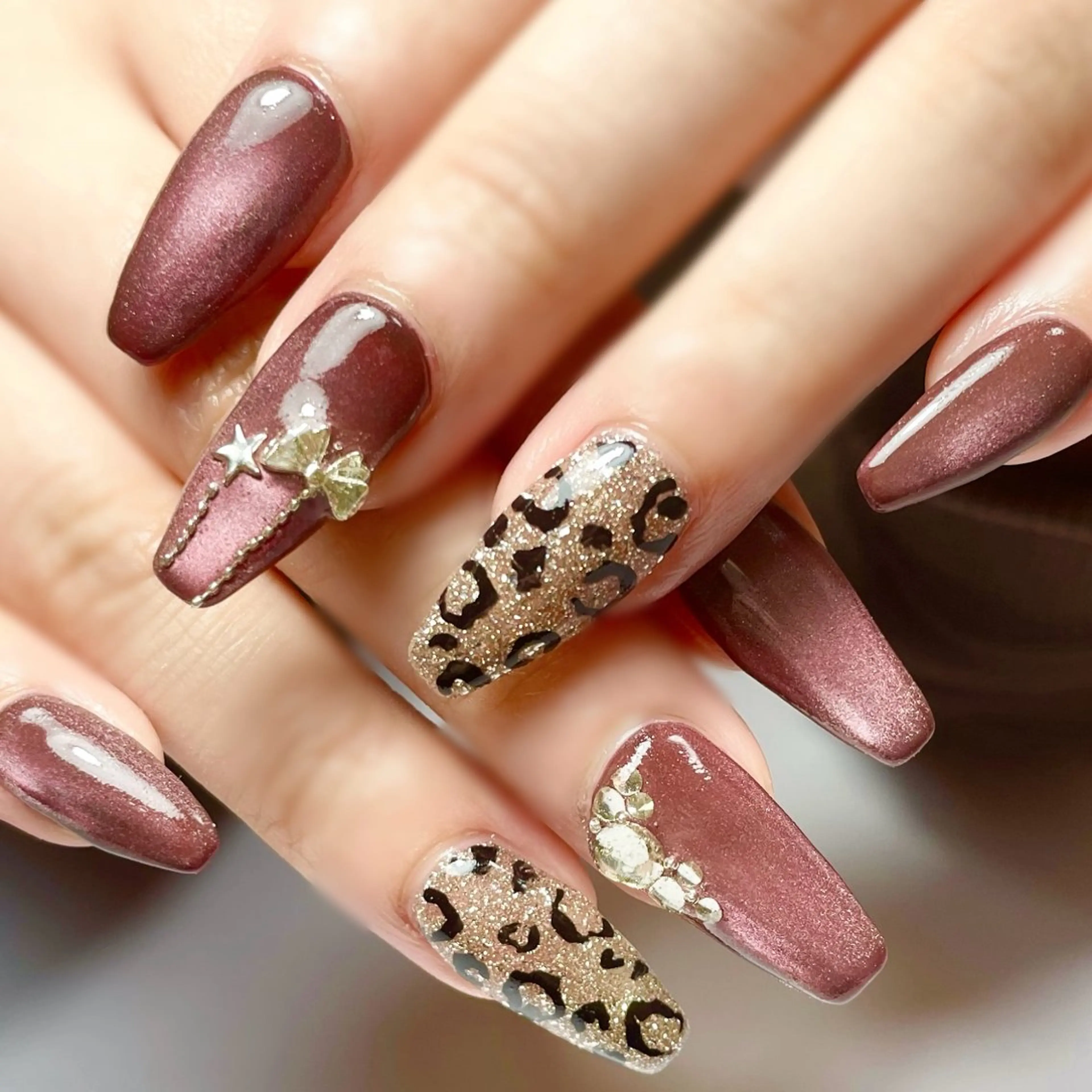 ネイル アニマル柄 ハンドネイル Chicchi 加茂宮駅徒歩3分のネイルデザイン