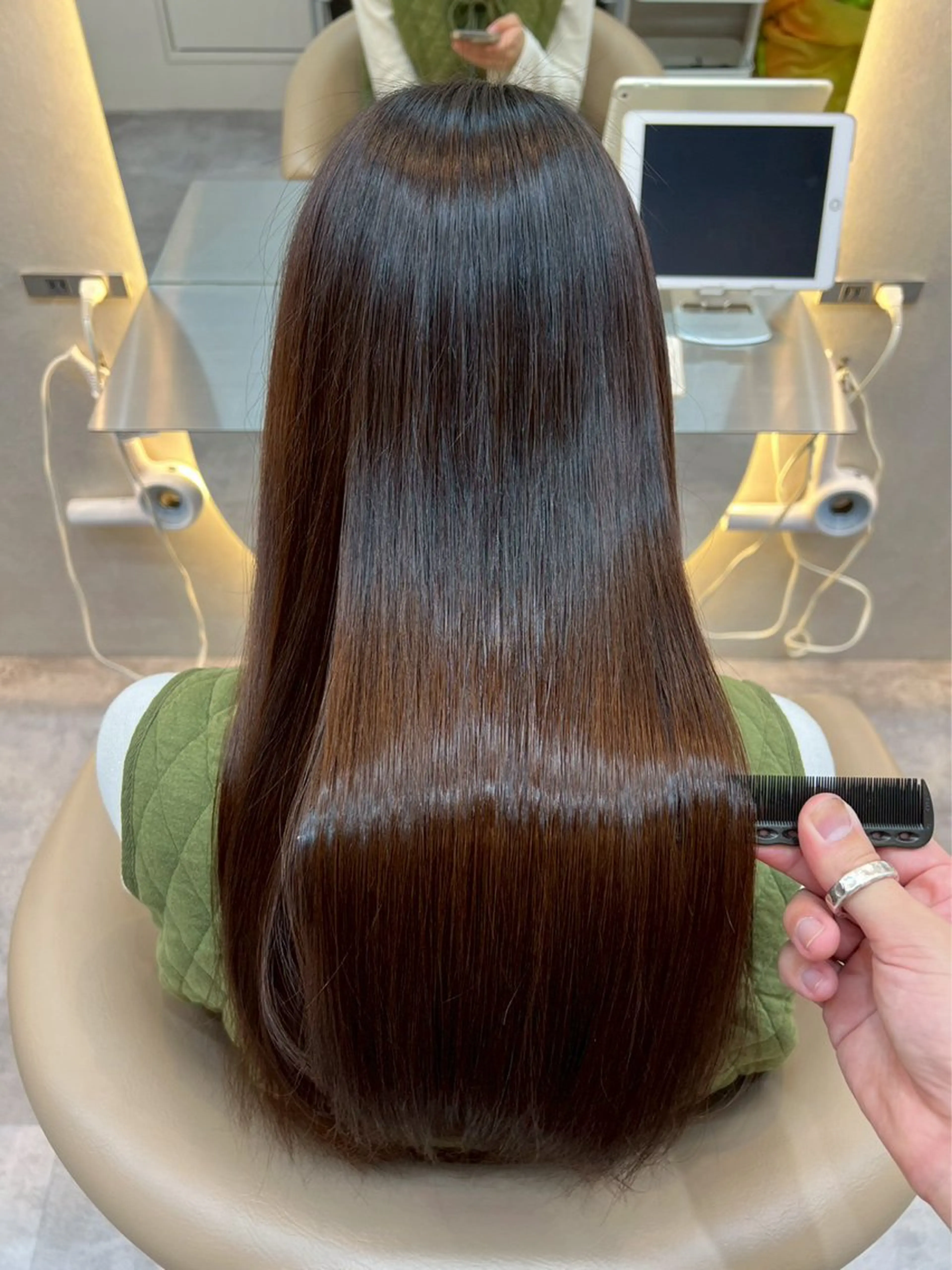 ロング カラー カット 縮毛矯正 トリートメント Hello by Sea所属・髪質改善/縮毛矯正 /レイヤー/宮崎直弥のヘアスタイル