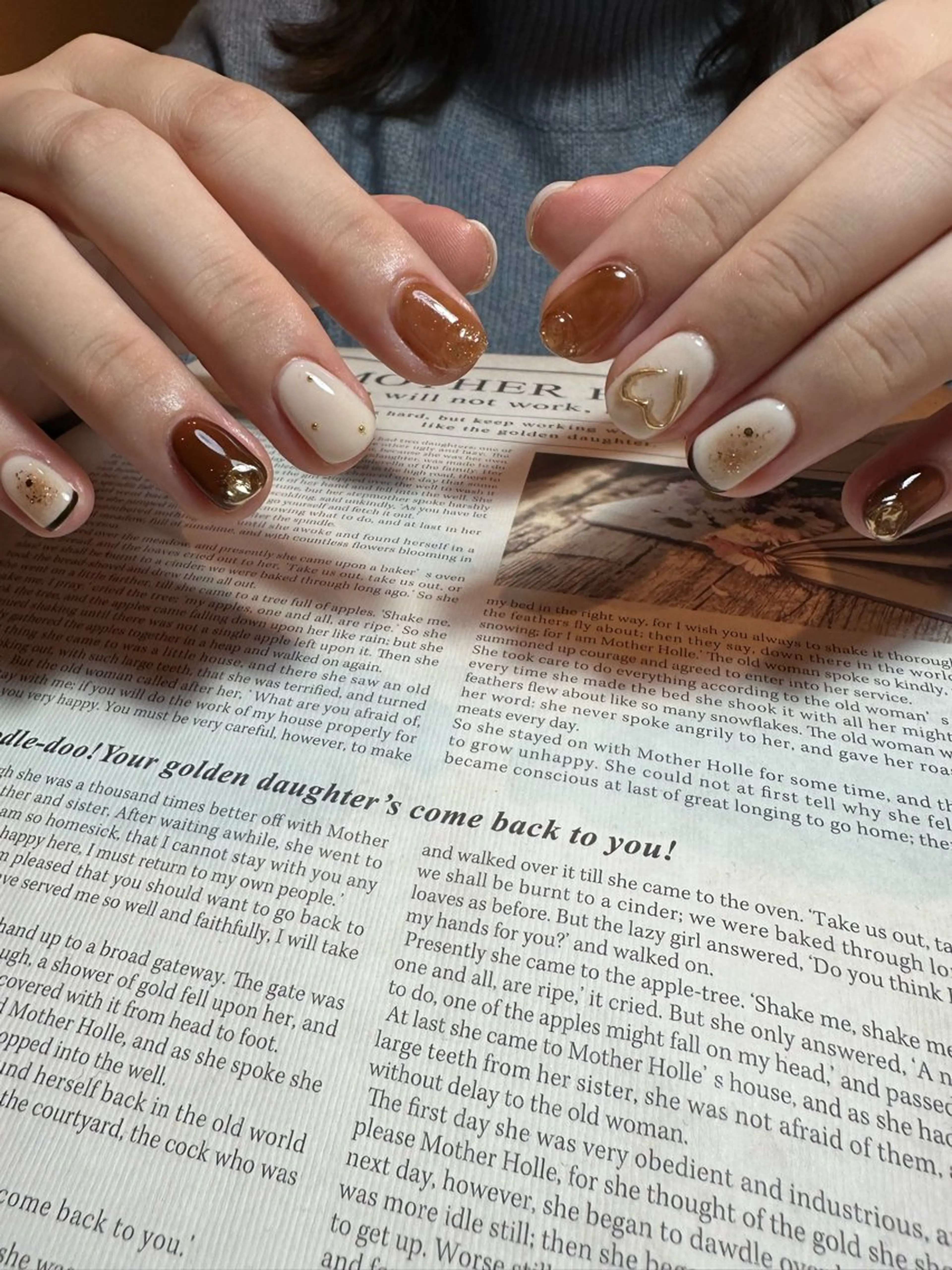 ネイル ブラウン private nail salon &sumika所属・三輪 絢香のネイルデザイン