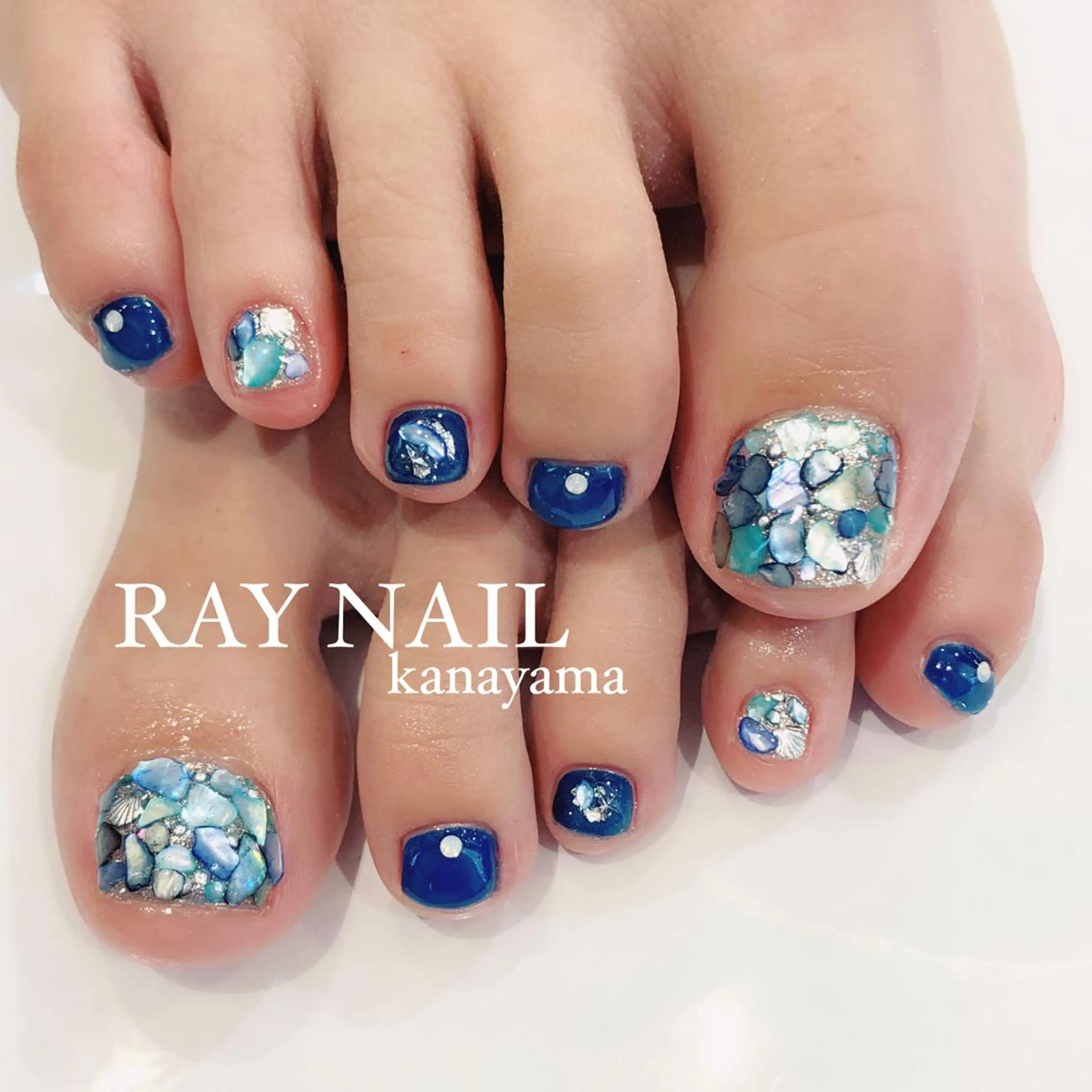 ネイル ブルー ストーンネイル Arowa 伊田のネイルデザイン