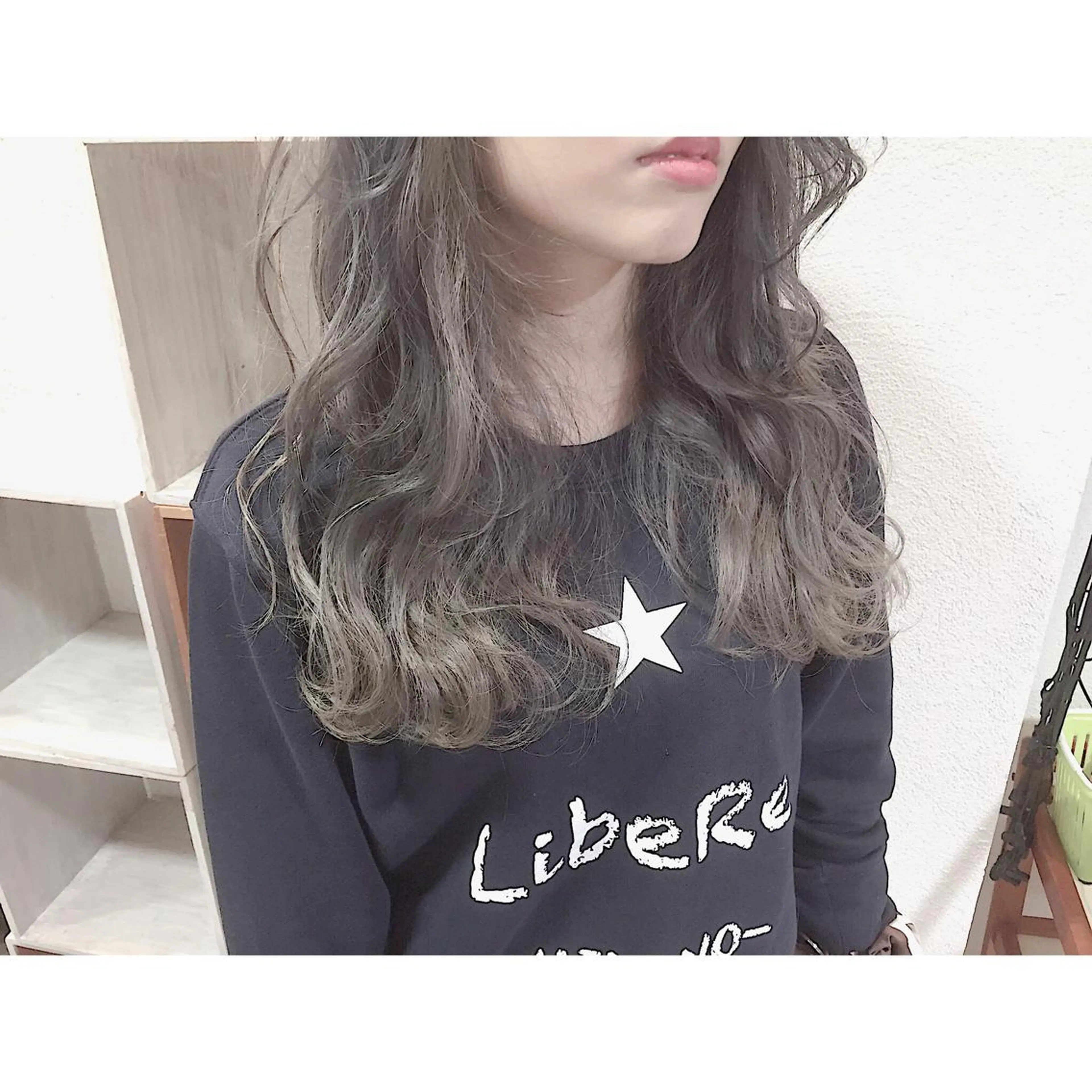 セミロング カラー ヘアカラー トリートメント 心斎橋 美髪職人　近江のヘアスタイル