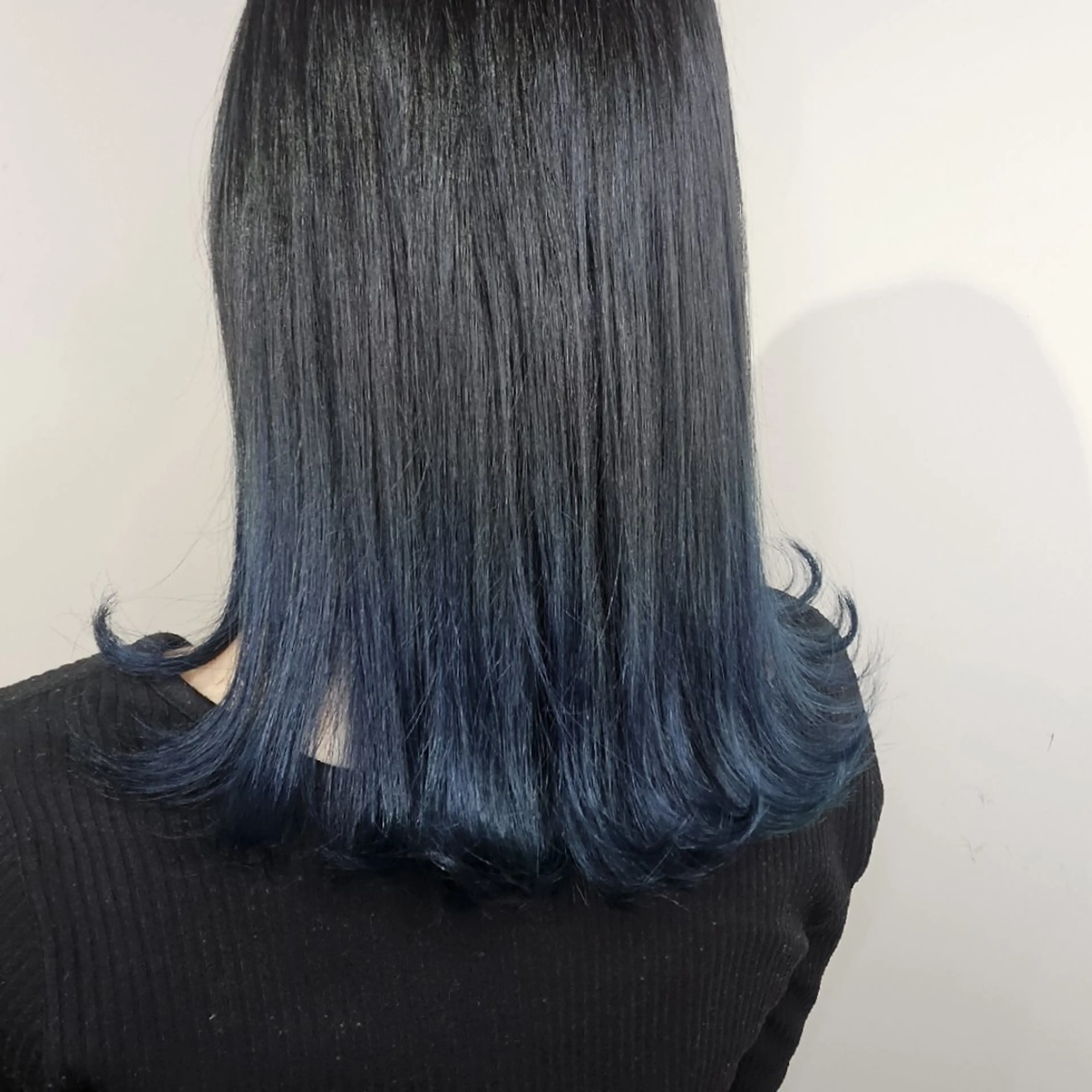 セミロング カット ヘアカラー トリートメント 🇰🇷透明感×ハイ トーン🌟tomoのヘアスタイル