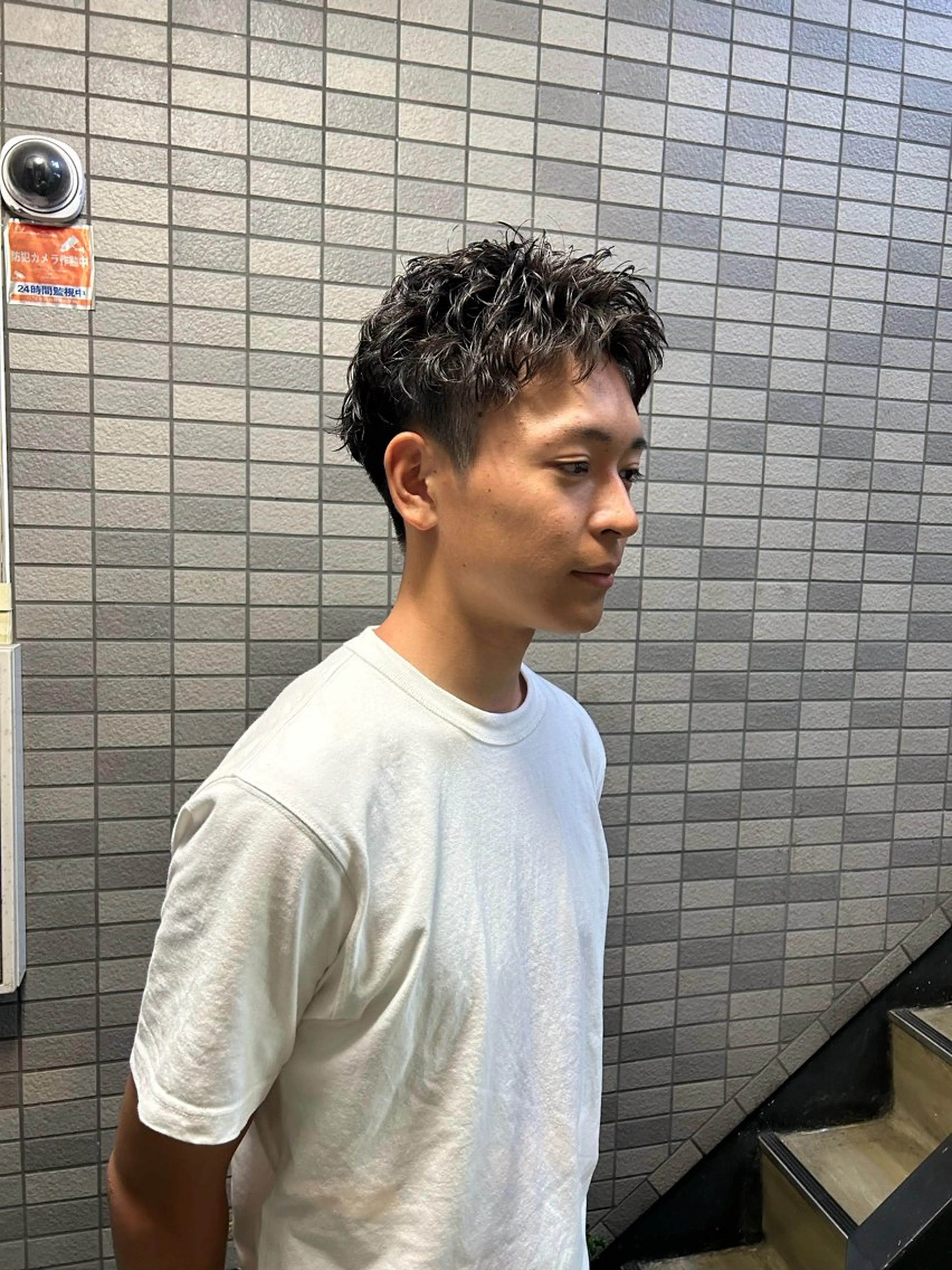 ショート パーマ メンズ メンズブリーチ メンズハイライト メンズインナーカラー メンズパーマ プードルパーマ カット パーマ トリートメント charme所属・💈メンズカット ✂︎伊藤大輝💈のヘアスタイル