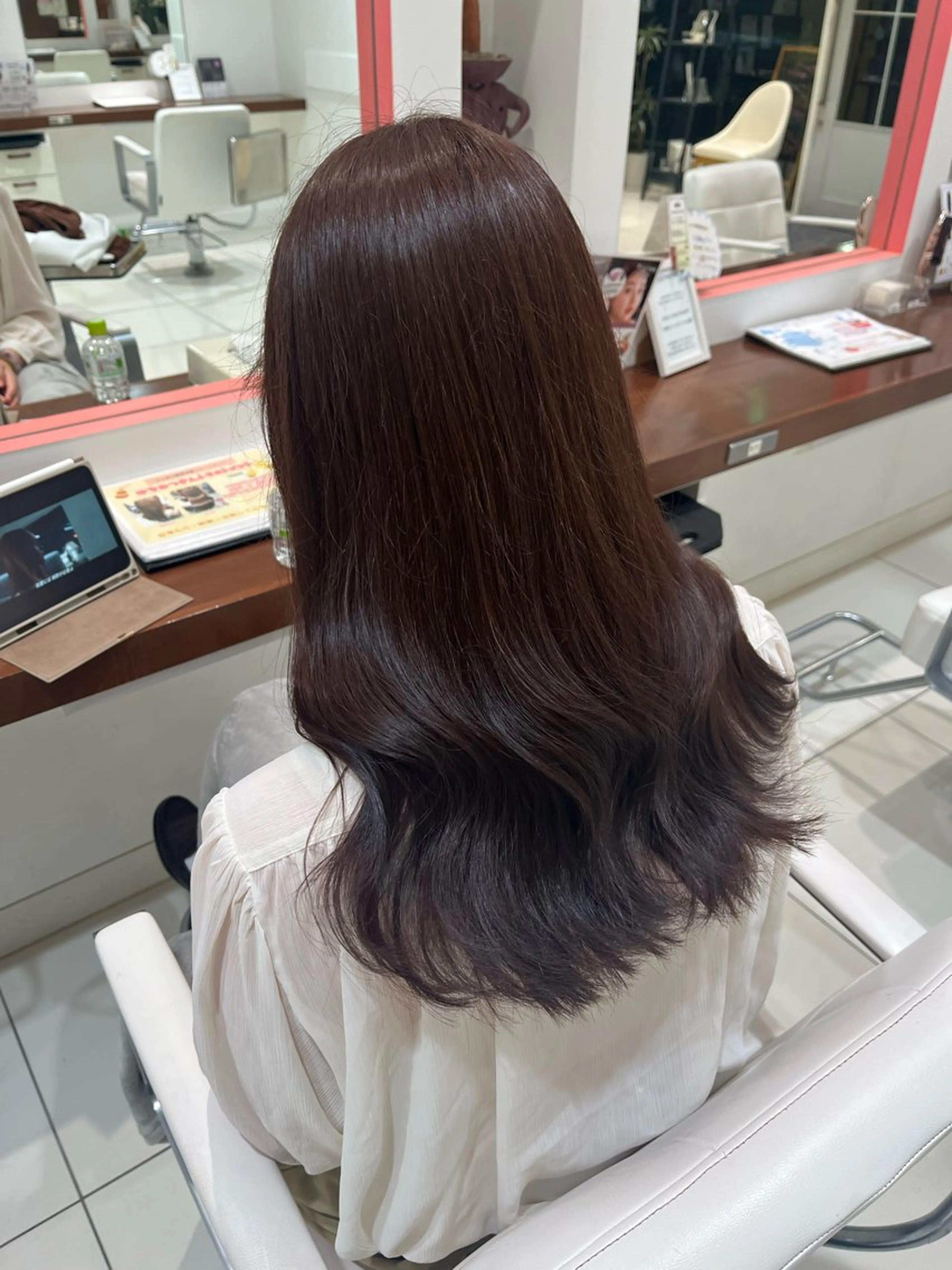 セミロング 似合わせ 垢抜け🌟 AKINOのヘアスタイル