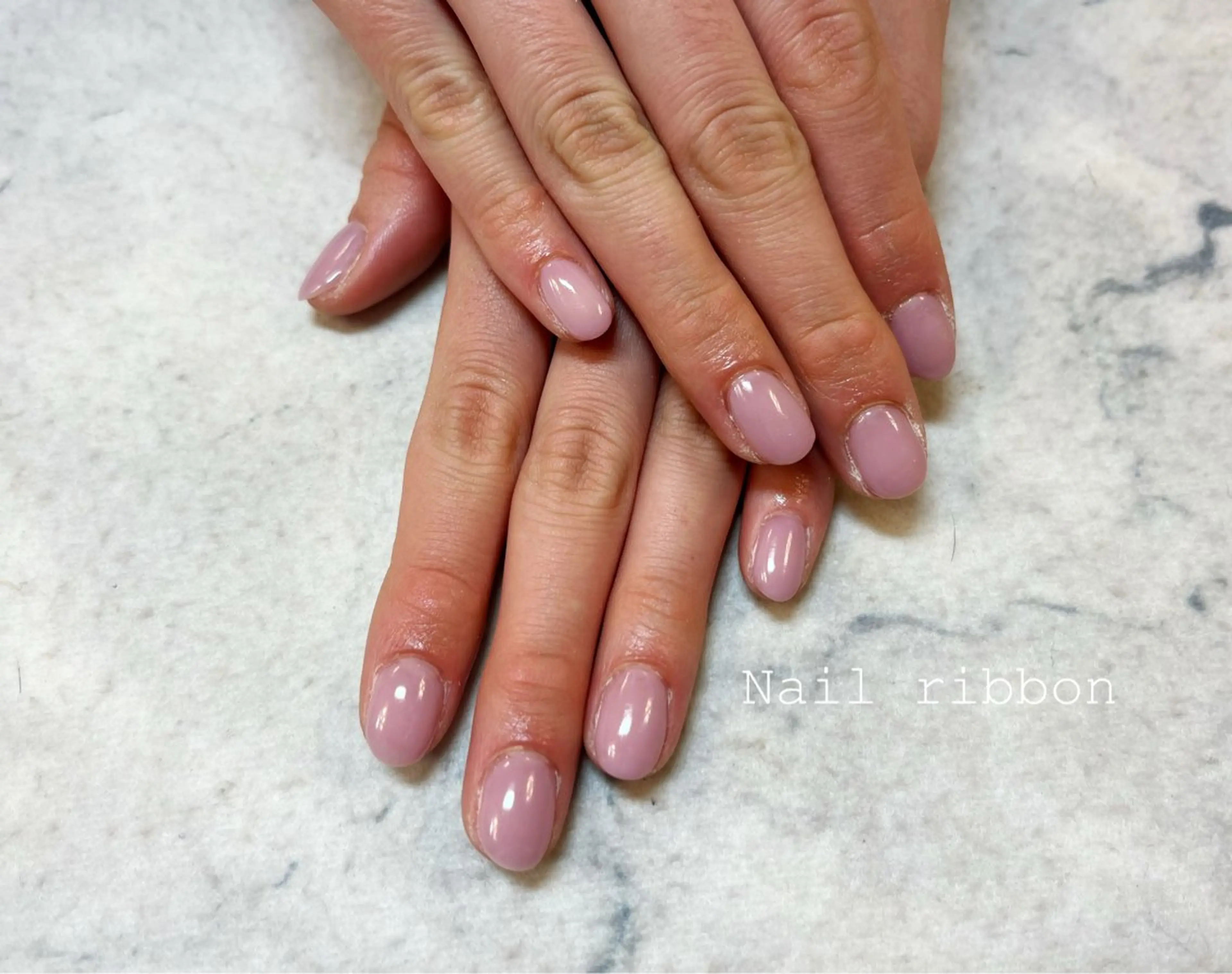 ネイル ワンカラーネイル ピンク ネイルリボン 笠井のネイルデザイン