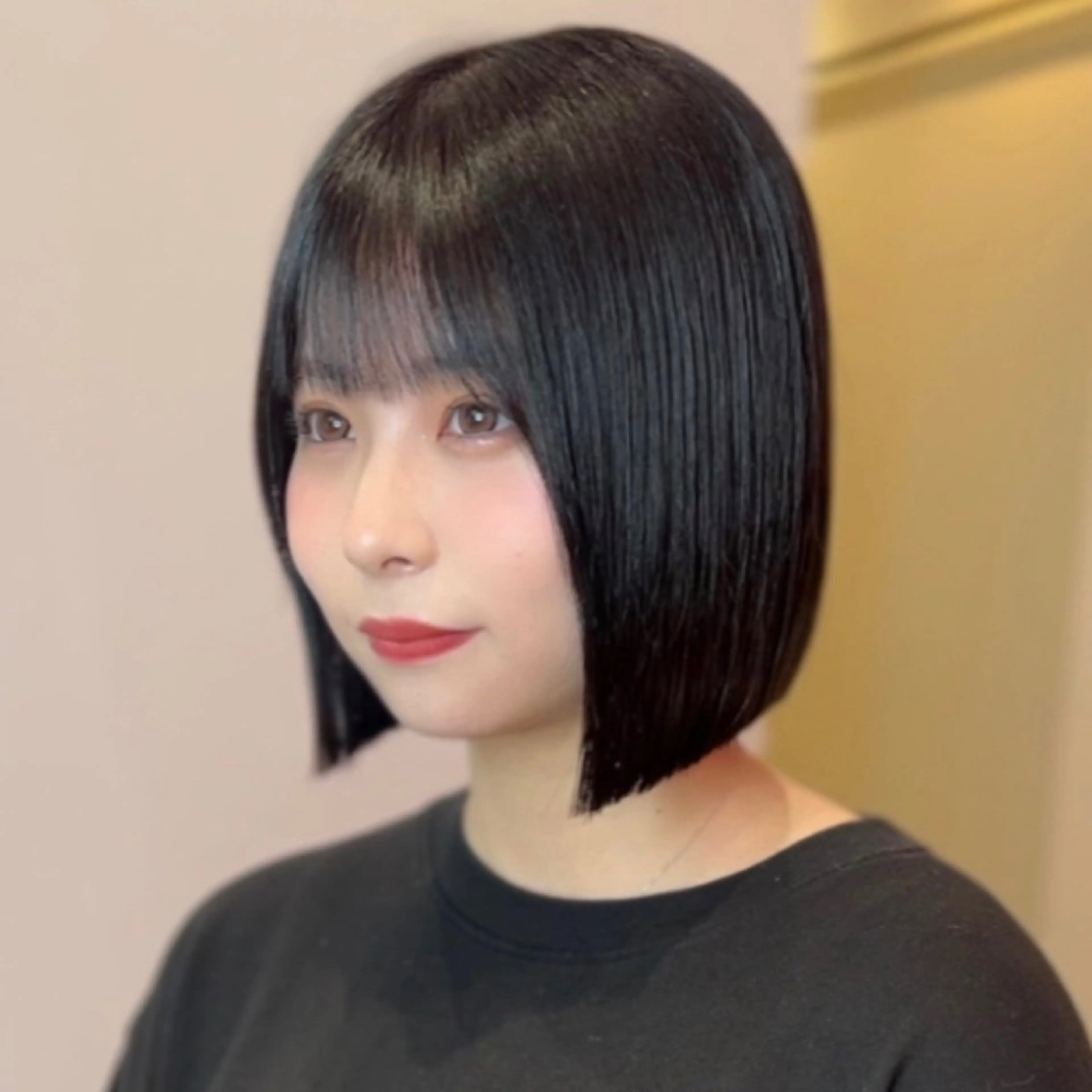 ショート カラー 莉乃/縮毛矯正/髪質 改善/艶カラーのヘアスタイル