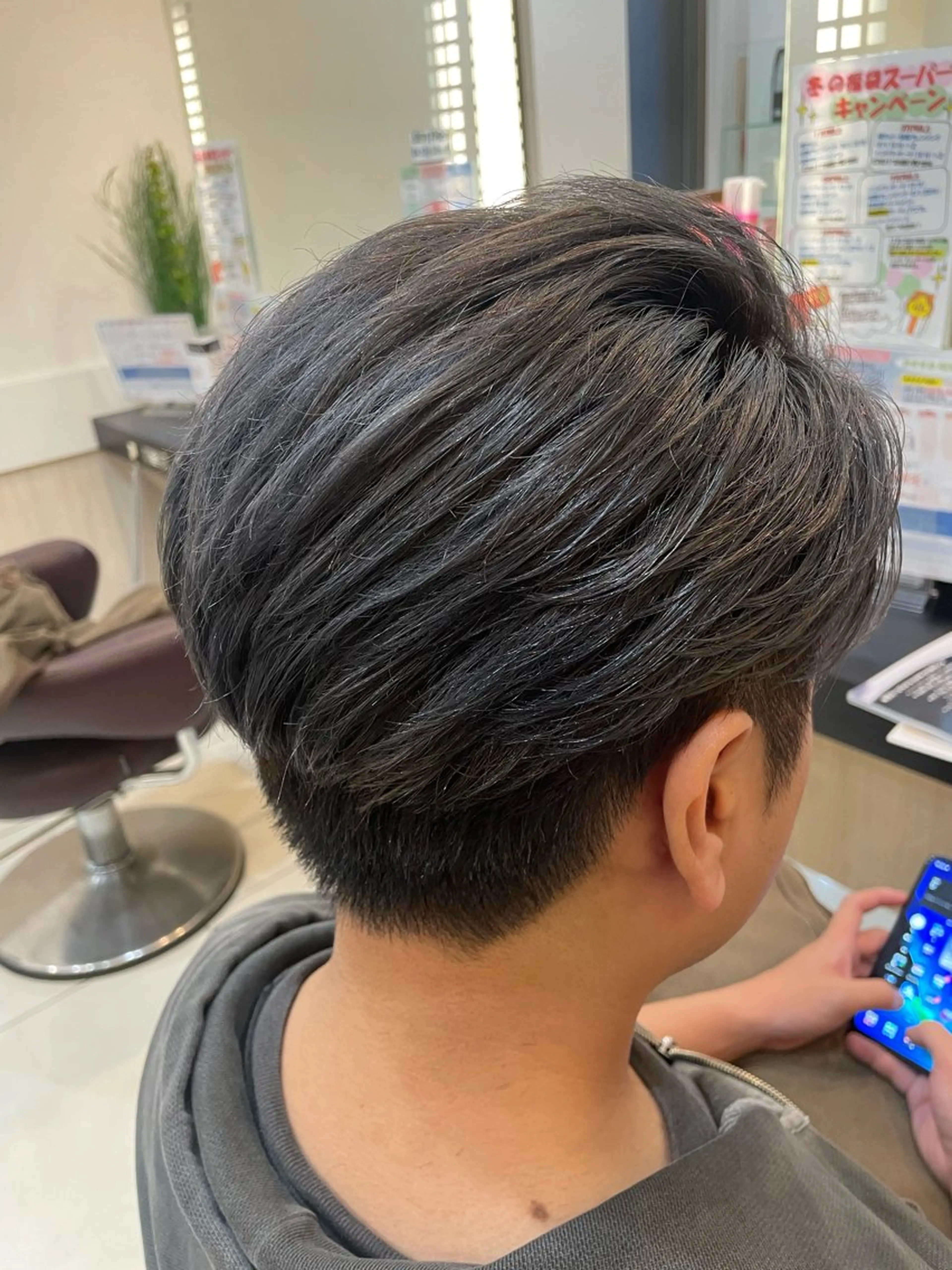 ショート カラー メンズ ヘアカラー トリートメント リリー /Men's/パーマのヘアスタイル