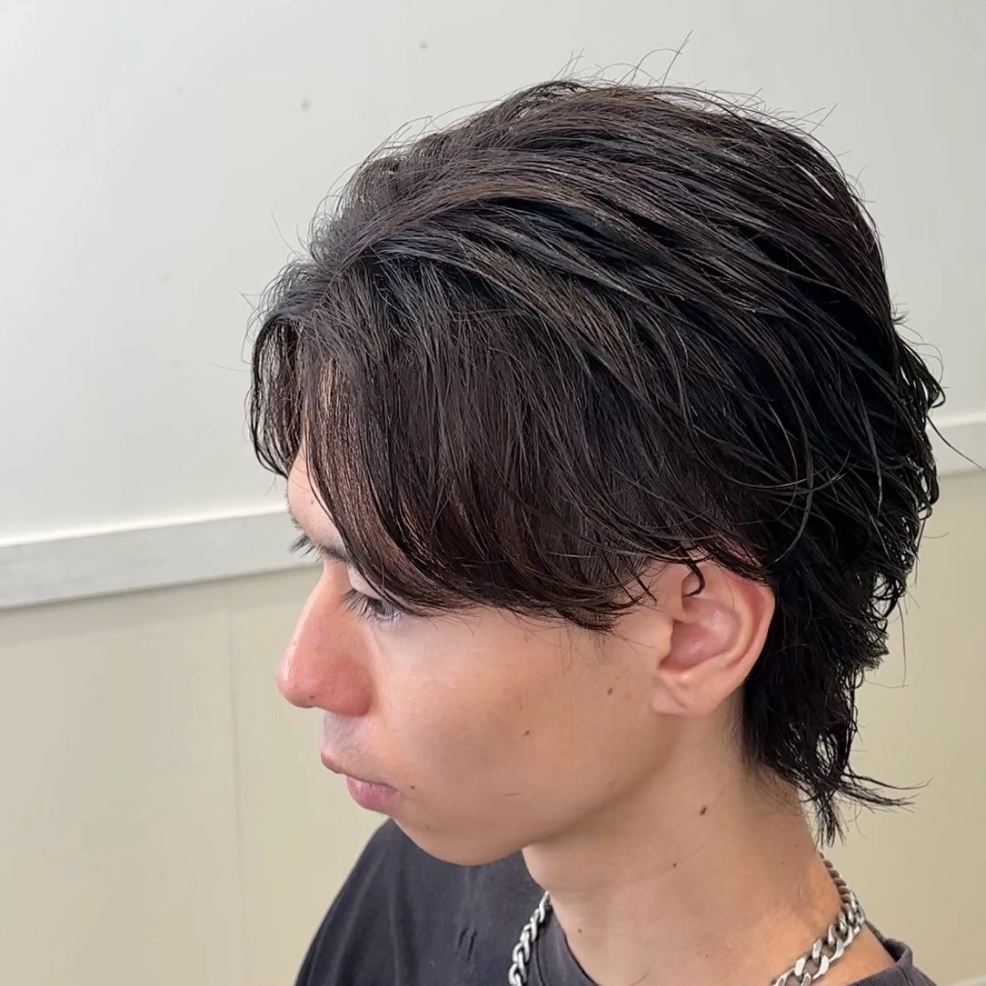ミディアム パーマ ヘアアレンジ メンズ カット パーマ トリートメント クセを最大限に活かす メンズパーマ奈良大祐のヘアスタイル