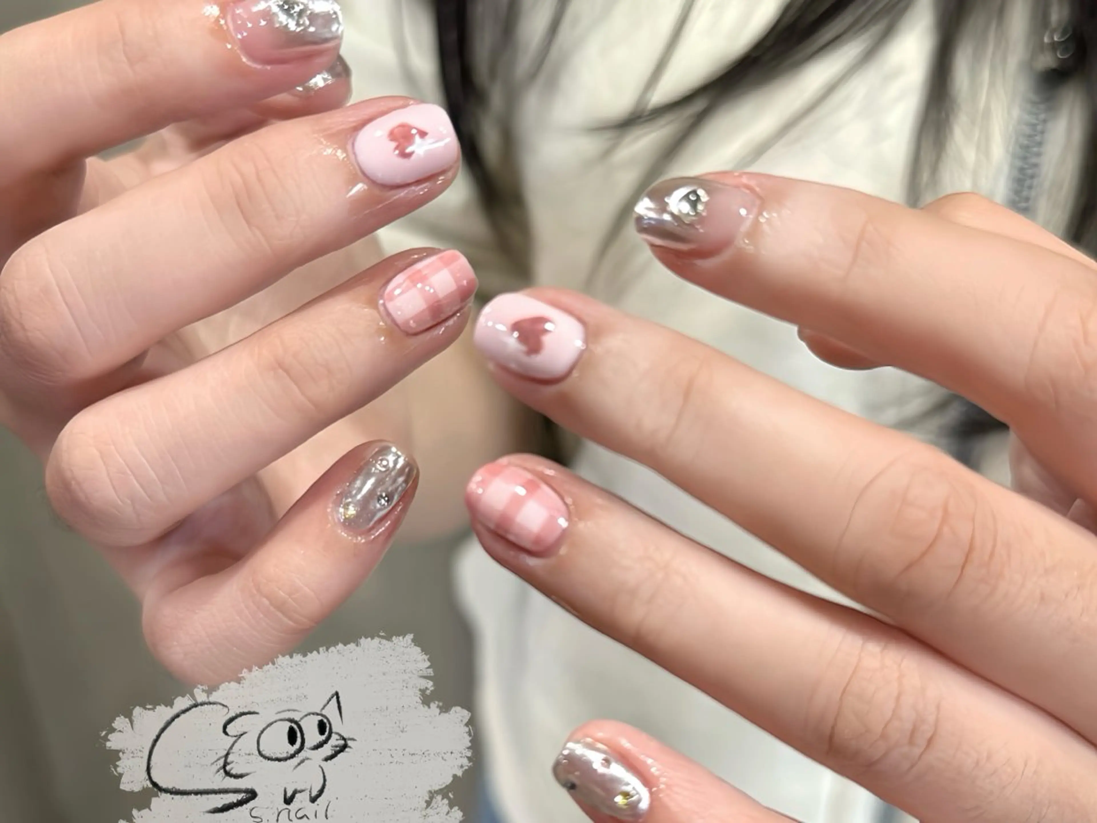 ネイル チークネイル フレンチネイル グラデーション マグネットネイル ワンカラーネイル ハンドネイル S.nail所属・S.nail _のネイルデザイン