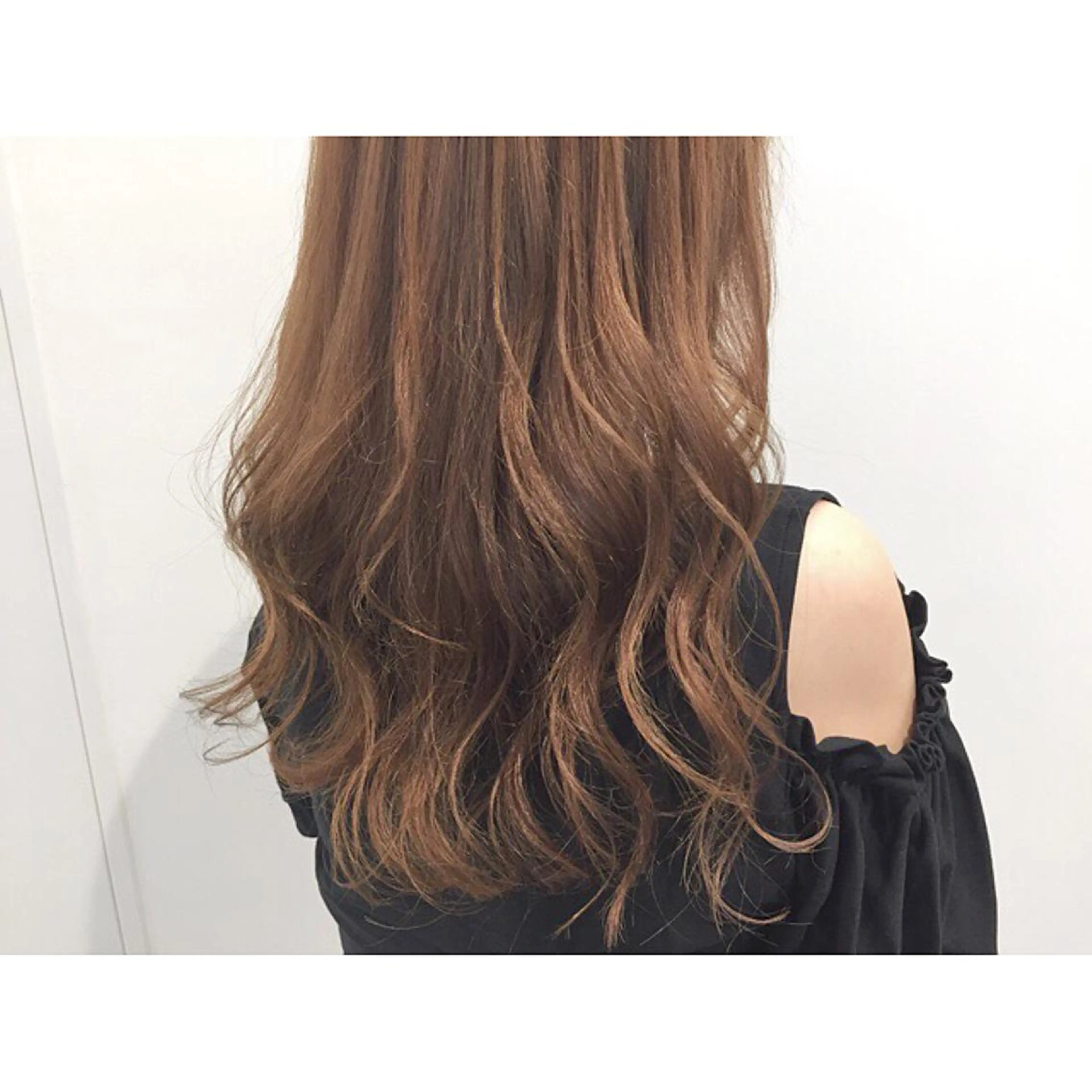 ロング カラー オレンジ ピンクカラー ヘアカラー トリートメント 透明感♡︎♡︎ 佐々木早苗のヘアスタイル