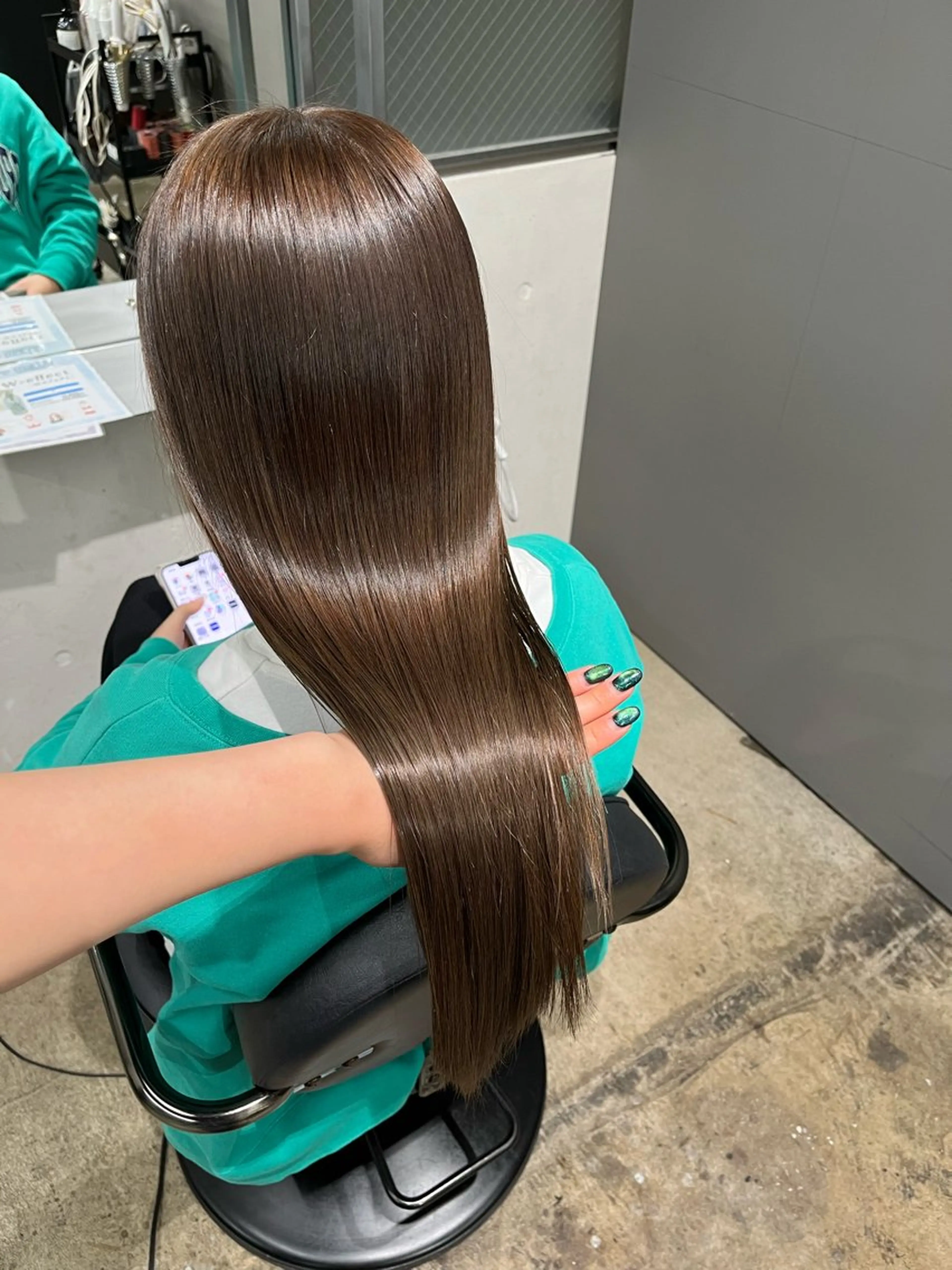 ロング 江上 朋代のヘアスタイル