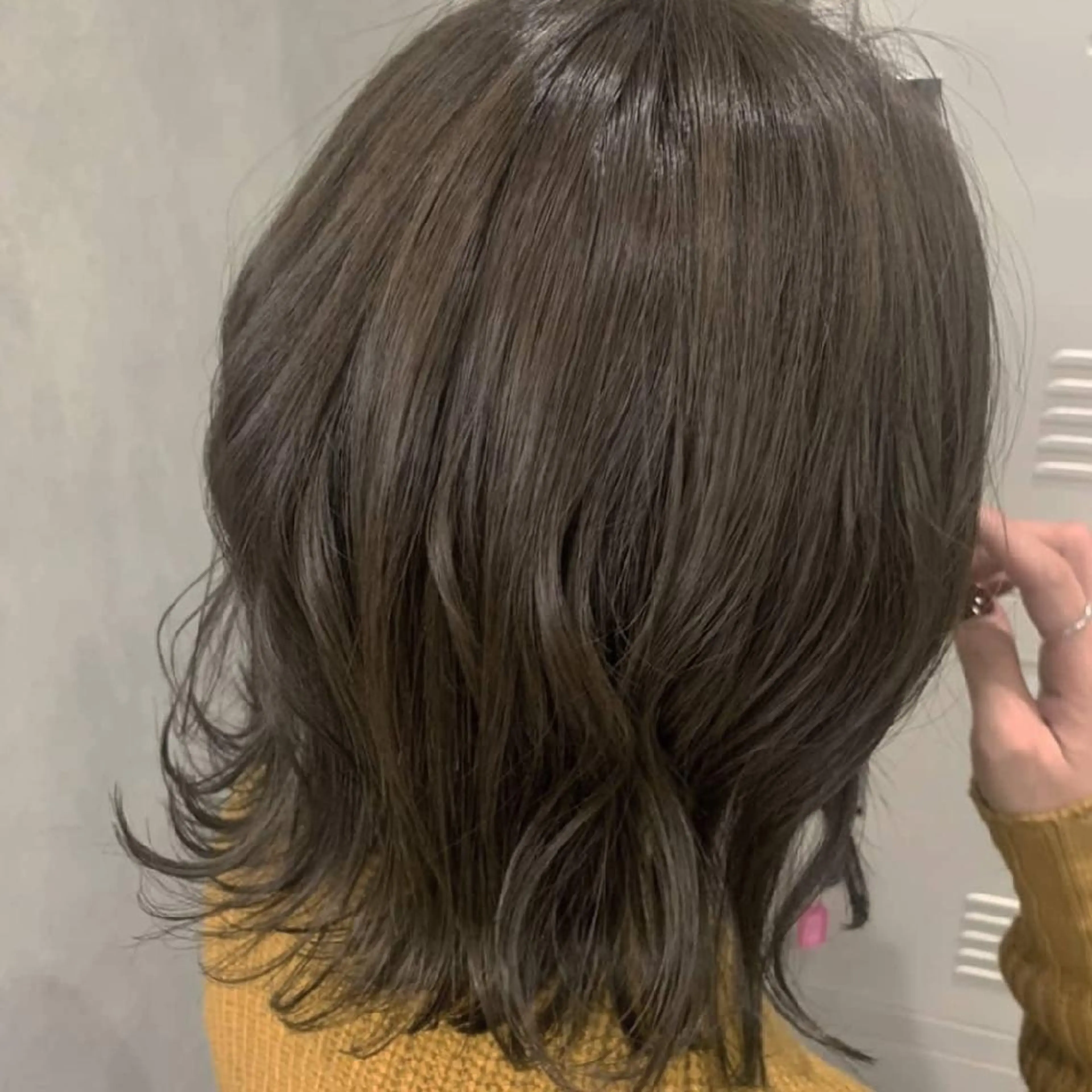 ミディアム カラー オリーブカラー カット ヘアカラー トリートメント レイヤー/ショート /山田譲治✂️のヘアスタイル