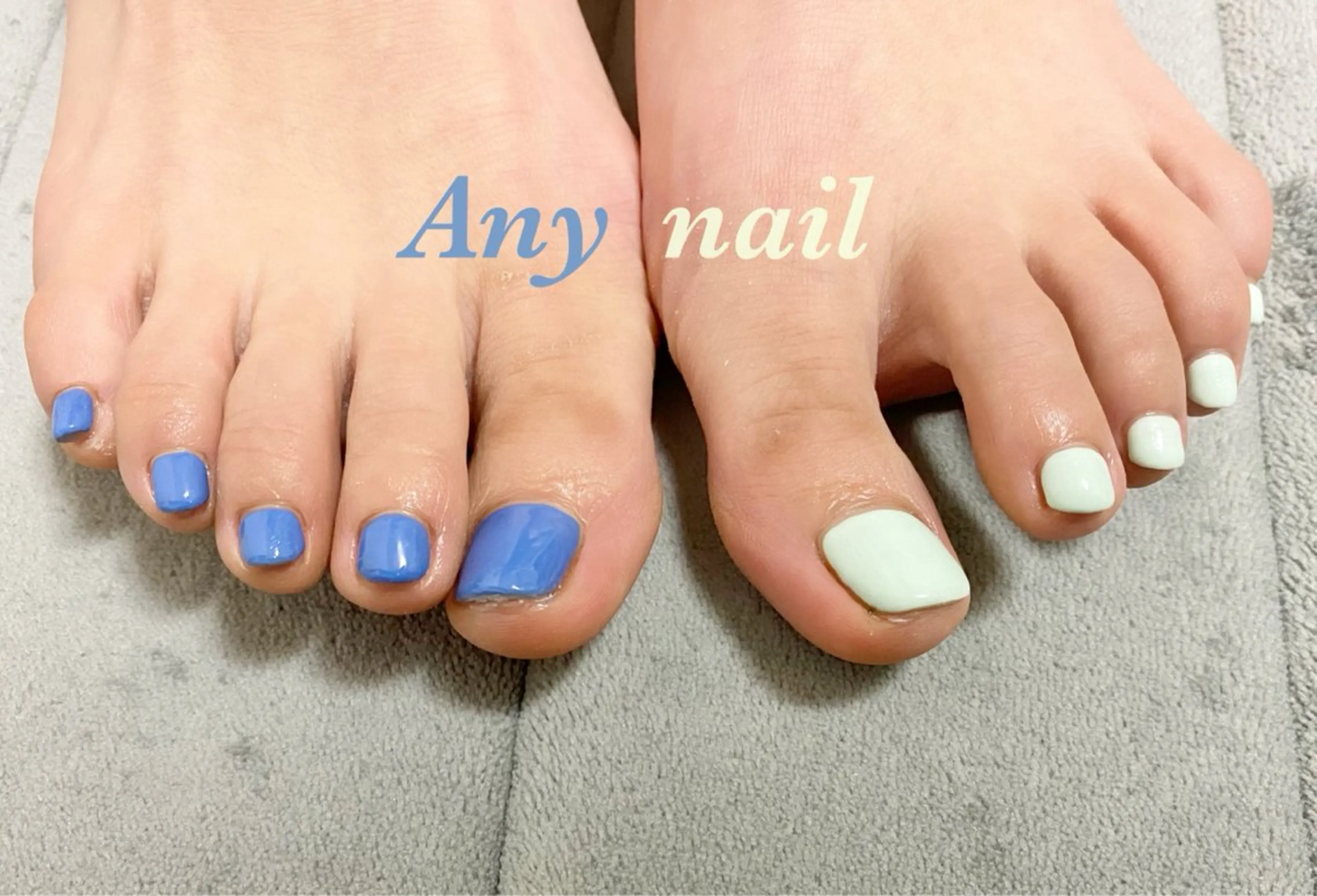 ネイル ブルー フットネイル ワンカラーネイル 春ネイル 夏ネイル フットネイル 岩澤 恵子のネイルデザイン