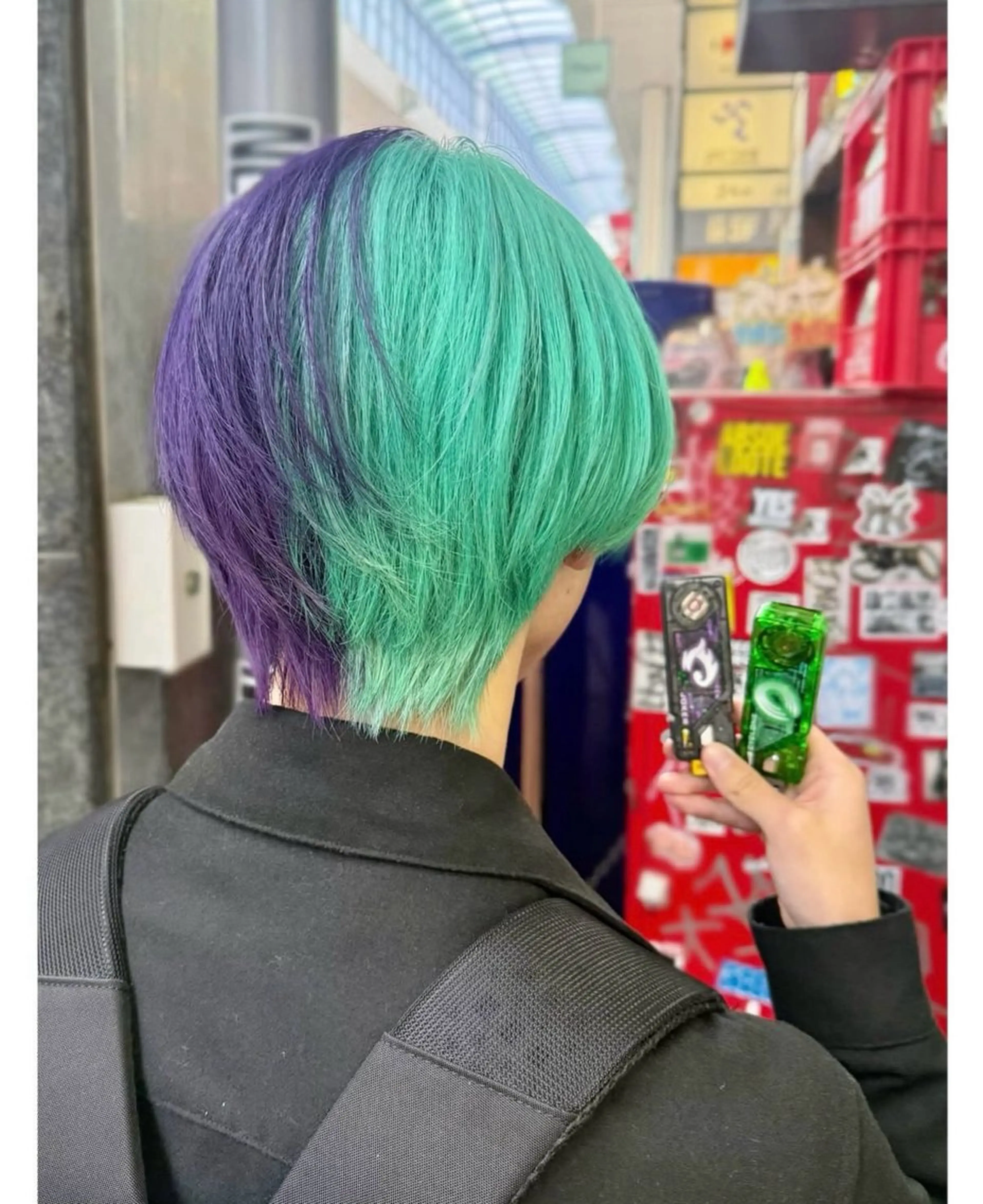 ショート カラー ヘアカラー GARU-ガル-所属・TSUNO🦖 派手髪/オタク美容師のヘアスタイル