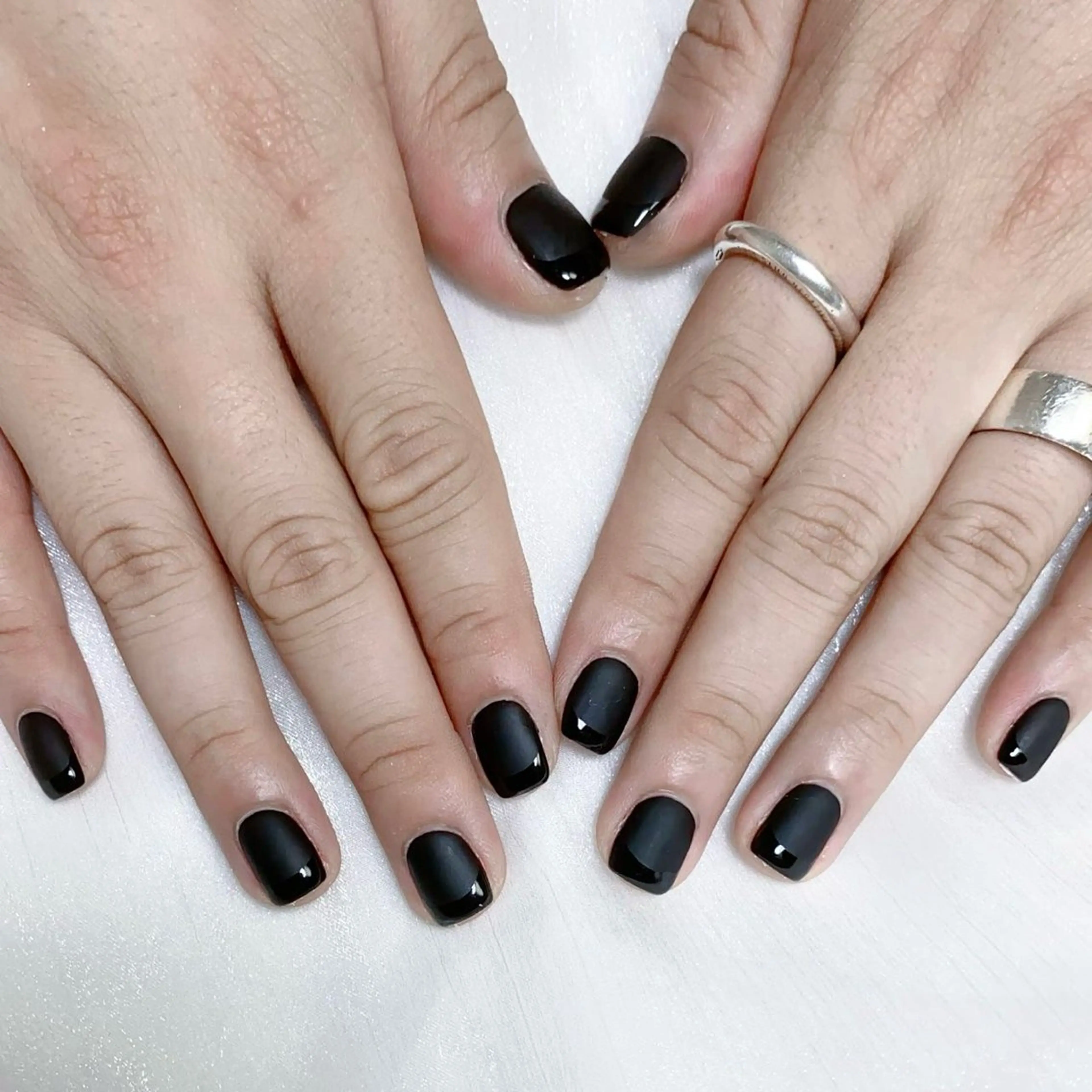 メンズ ネイル フレンチネイル ハンドネイル Nail salon 木にいるのネイルデザイン