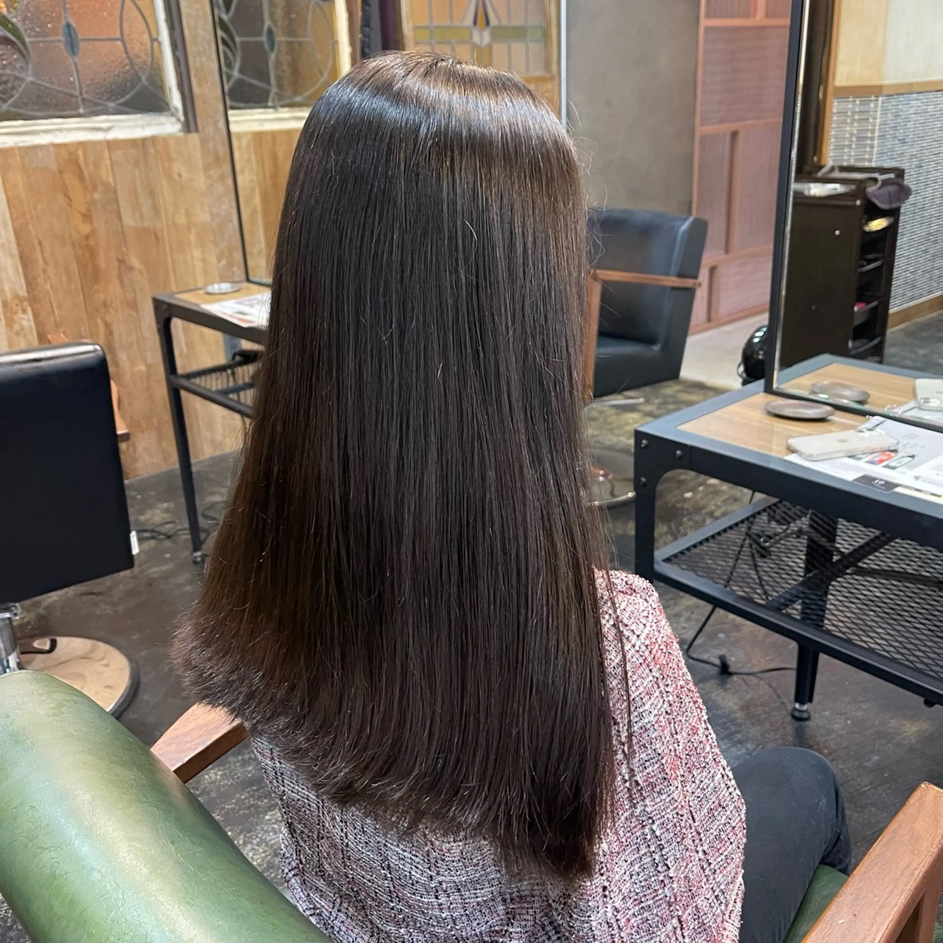 ロング Colore（コローレ）所属・顔タイプ/ダブルカラ ー/りりかのヘアスタイル