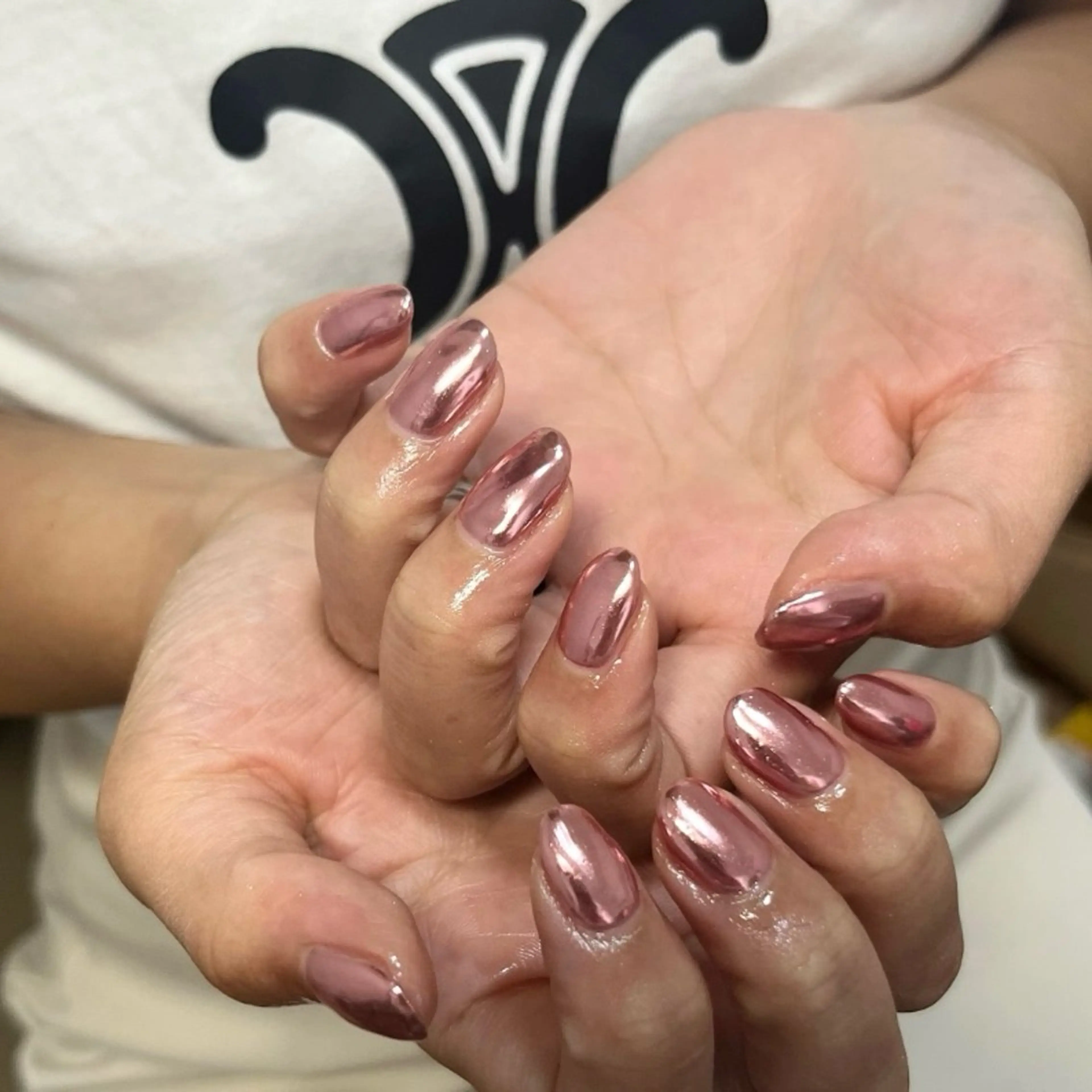 ネイル ミラーネイル ピンク ハンドネイル Y’M nail所属・Y’M nailのネイルデザイン