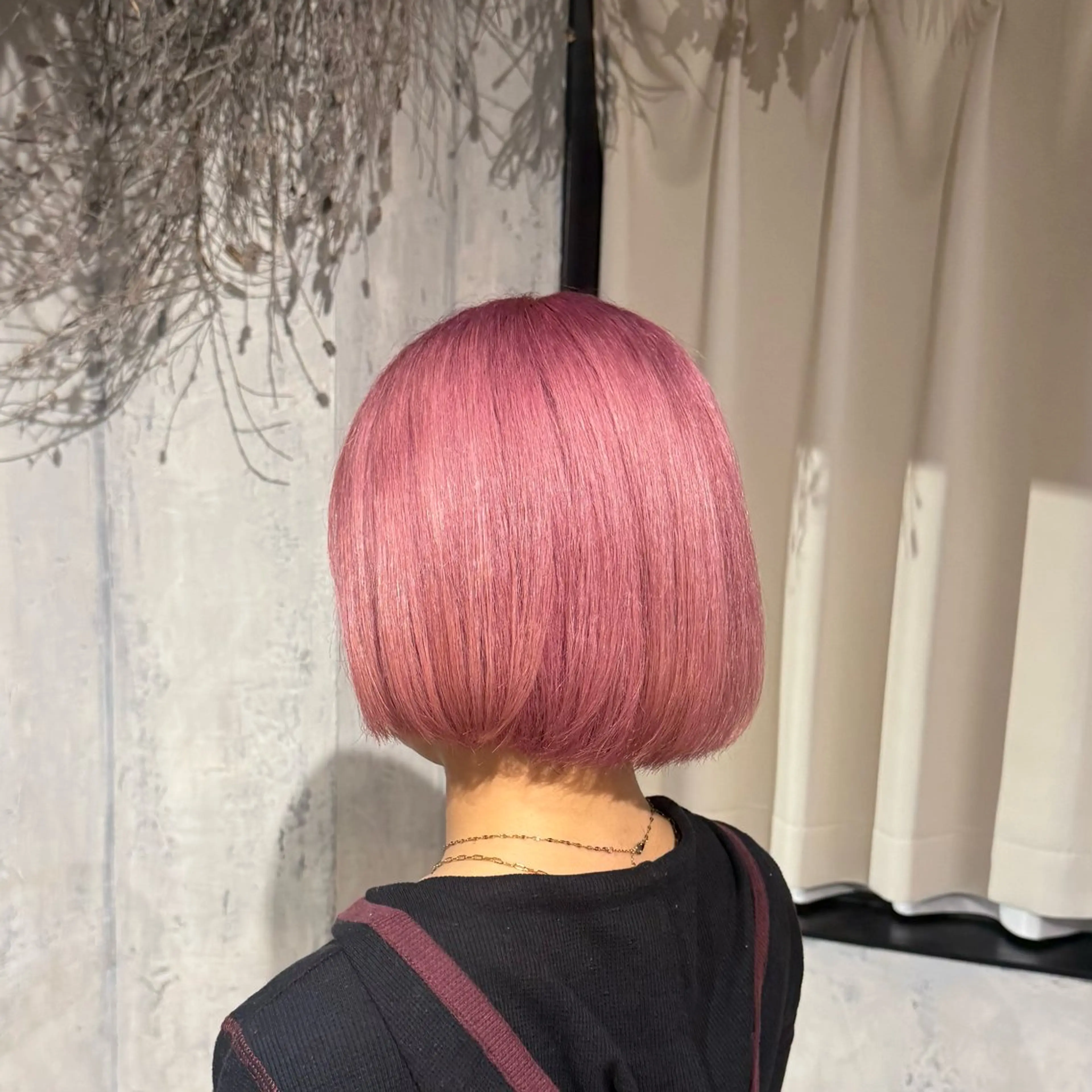 ショート カラー 山本 彩美香のヘアスタイル