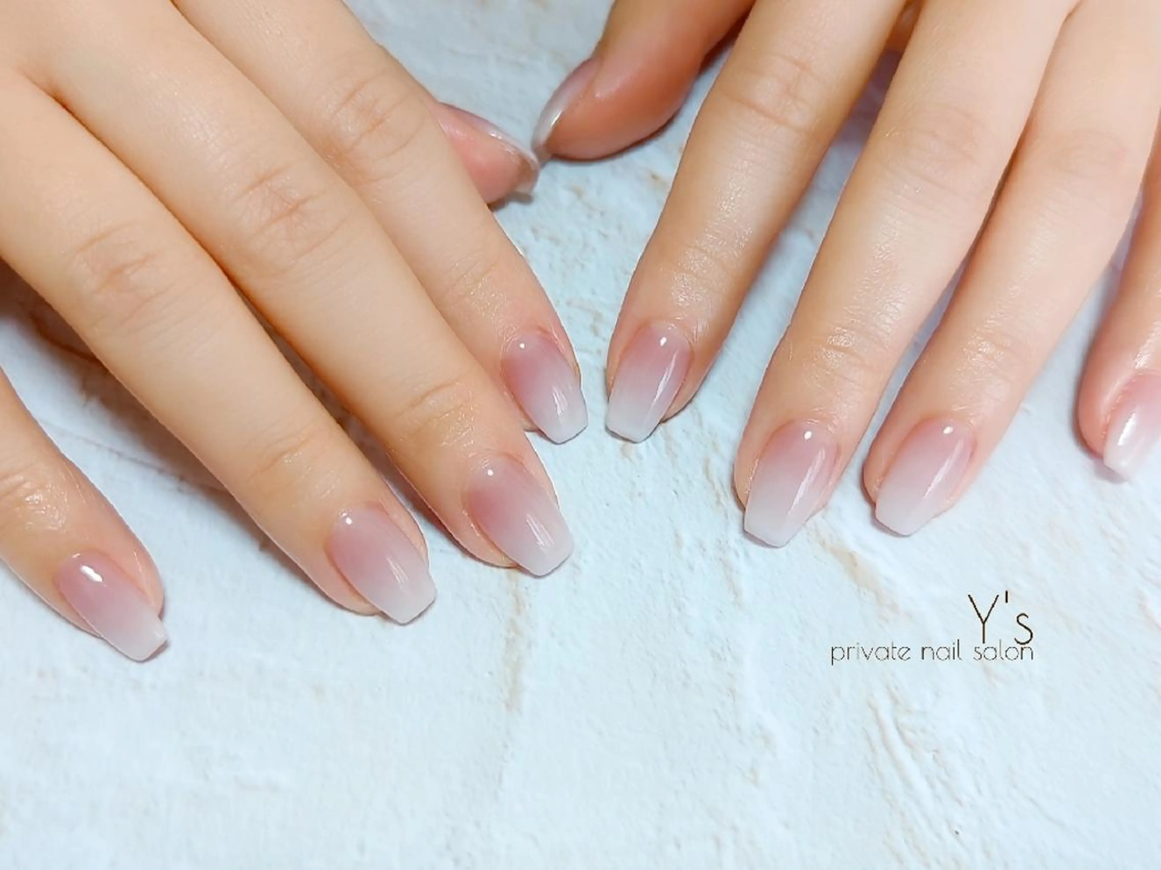 ネイル ハンドネイル YUMI NAGAI  のネイルデザイン