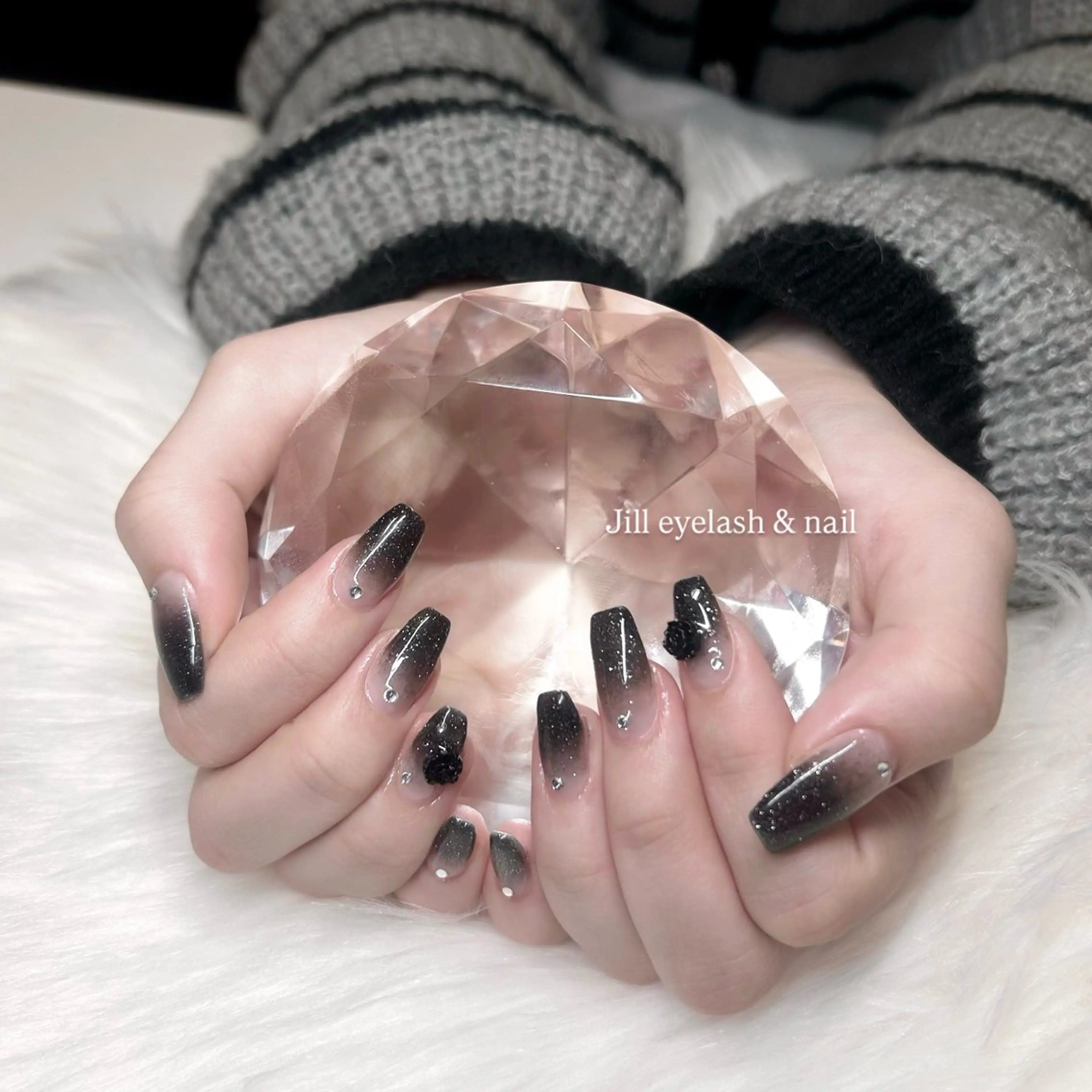 ネイル ハンドネイル ami 𝜗𝜚˚⋆のネイルデザイン