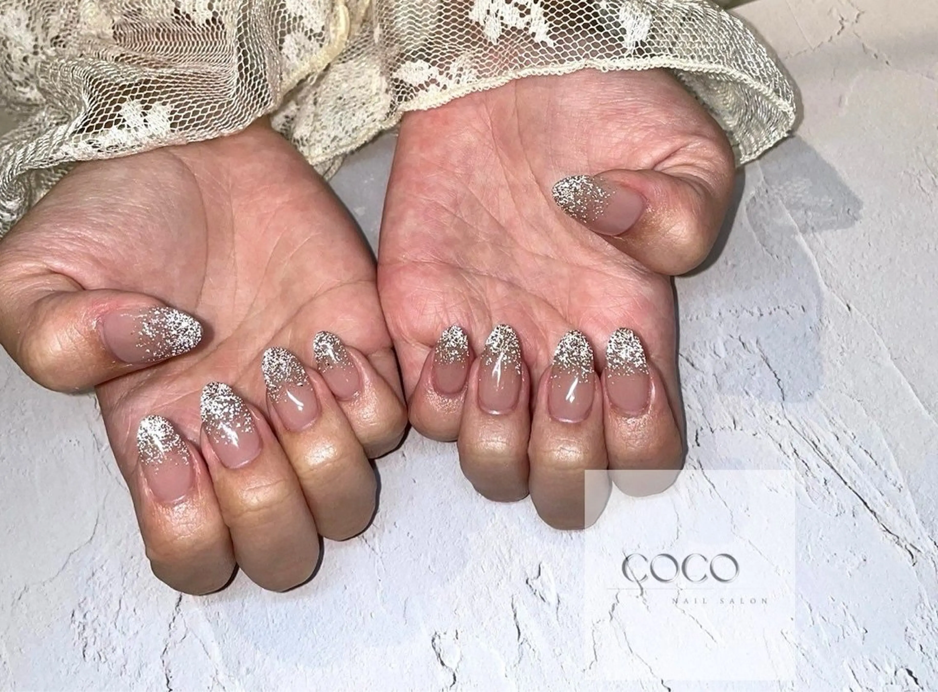 ネイル フラッシュネイル グラデーション ハンドネイル NAIL SALON / 耳ﾂﾎﾞ HBLの眉毛・アイブロウイメージ