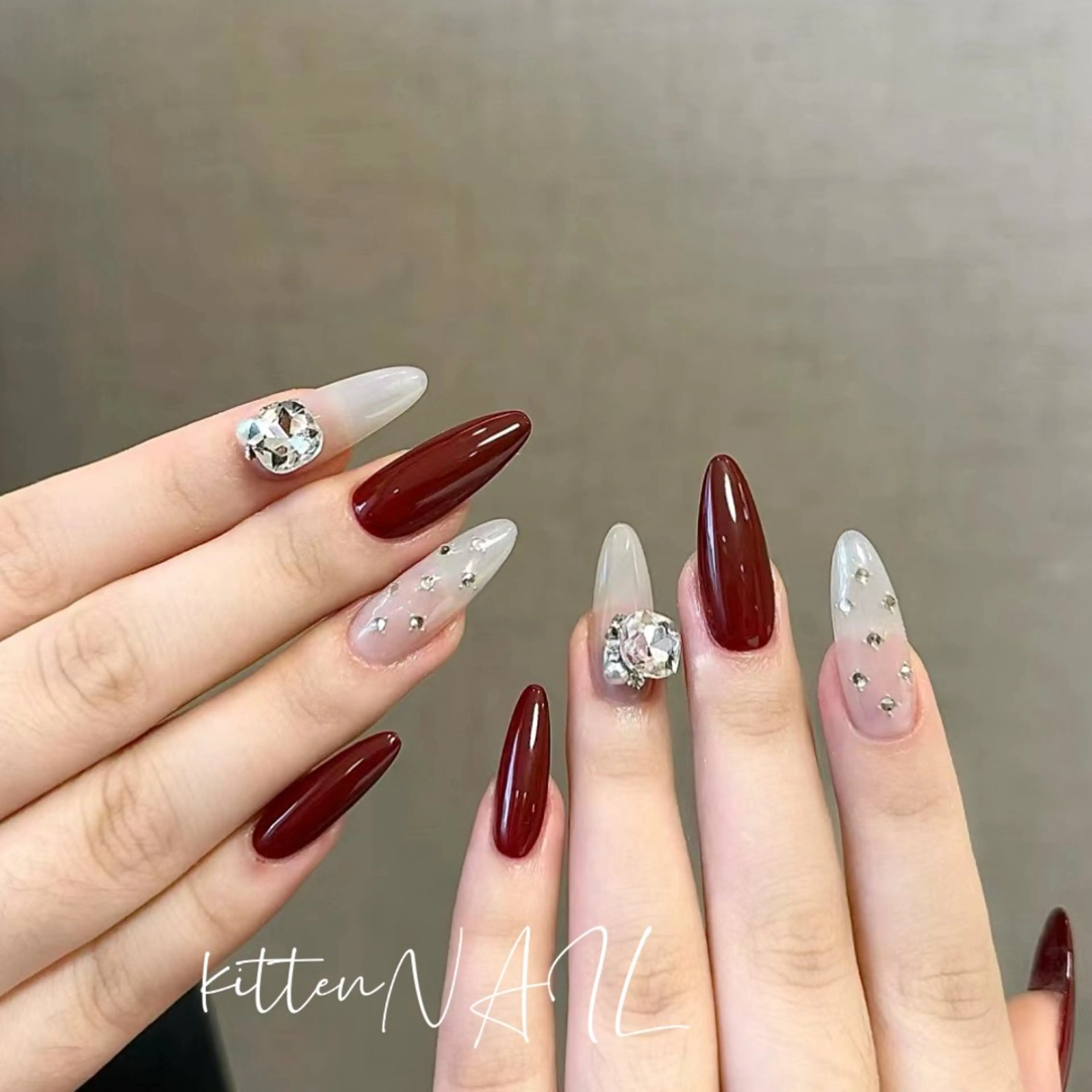 ネイル ハンドネイル コネコ ネイルサロンのネイルデザイン