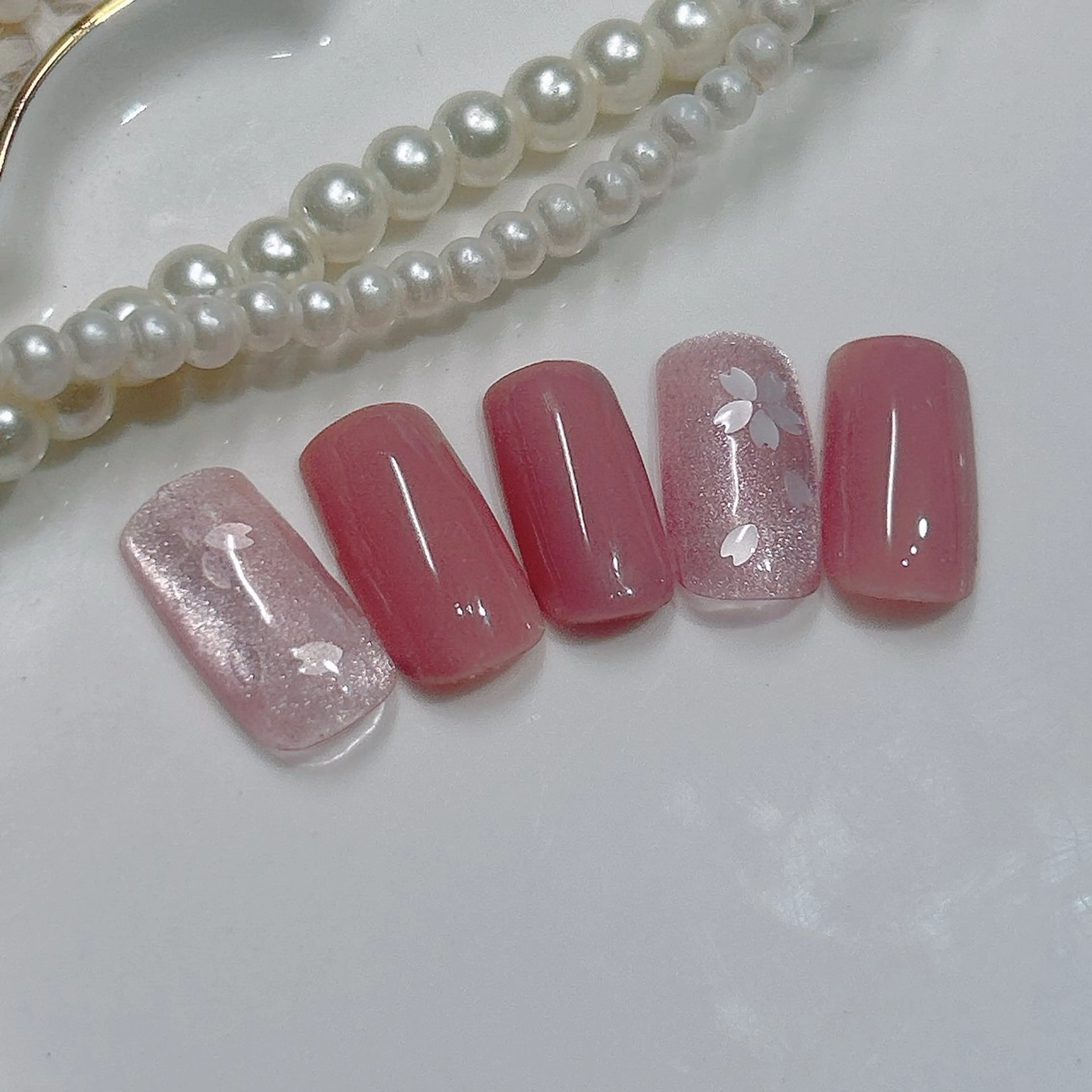 ネイル 入学式 フットネイル ジェルネイル 卒業式 マグネットネイル 練馬駅近ネイルラニ 不細工爪90分で美爪のネイルデザイン