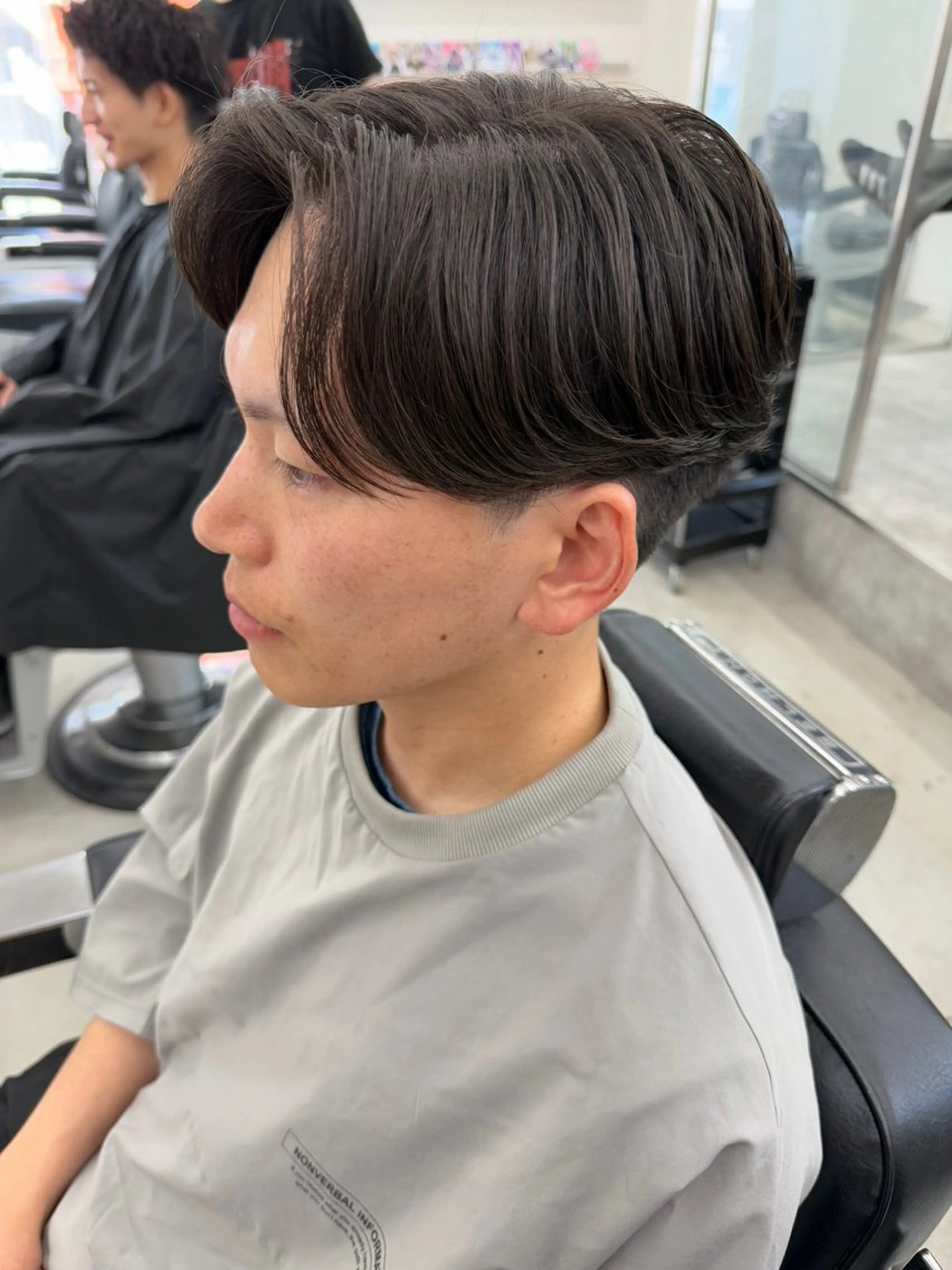 パーマ メンズ メンズブリーチ フェザーパーマ メンズパーマ ニュアンスパーマ パーマ Lond LOGAN所属・古田和也/メンズ特化 /ニュアンスパーマのヘアスタイル