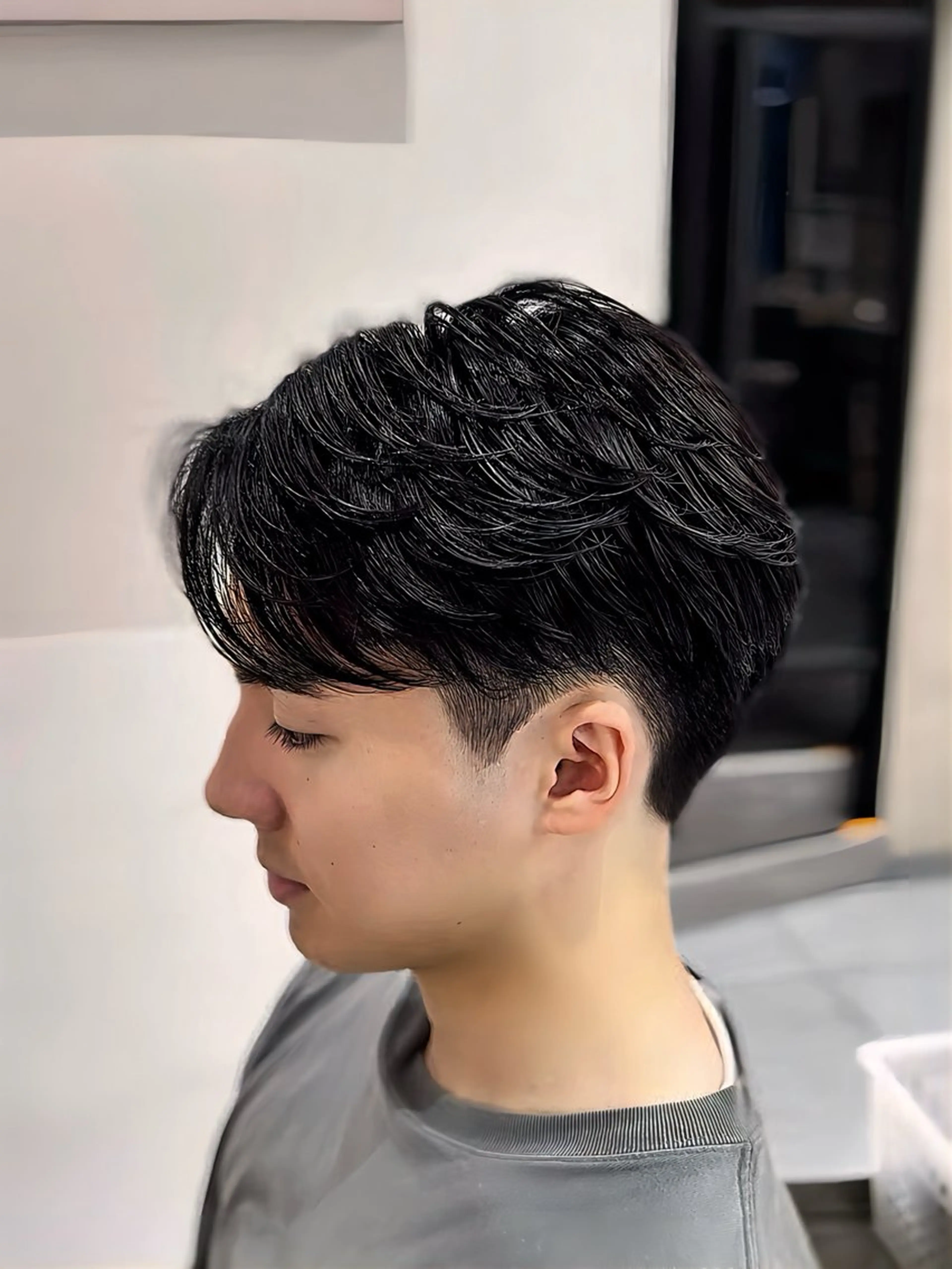 セミロング パーマ メンズ メンズ韓国風 メンズパーマ 学生（メンズ向け） セミロングパーマ 学生 カット パーマ トリートメント 🔮メンズ縮毛矯正 毛流れパーマ💎竹永のヘアスタイル