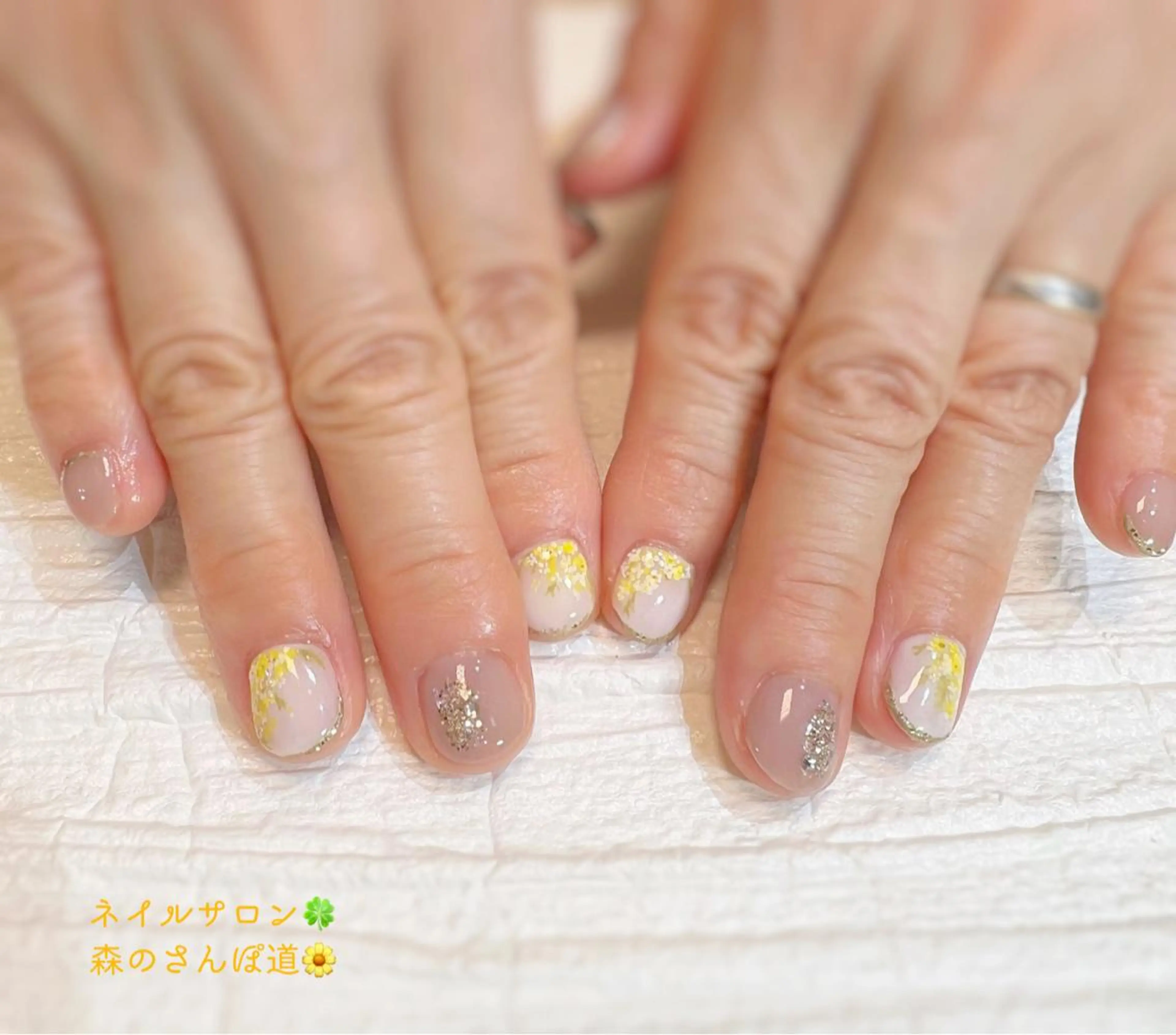 ネイル ハンドネイル 森のさんぽ道所属・ショートネイル 森のさんぽ道のネイルデザイン