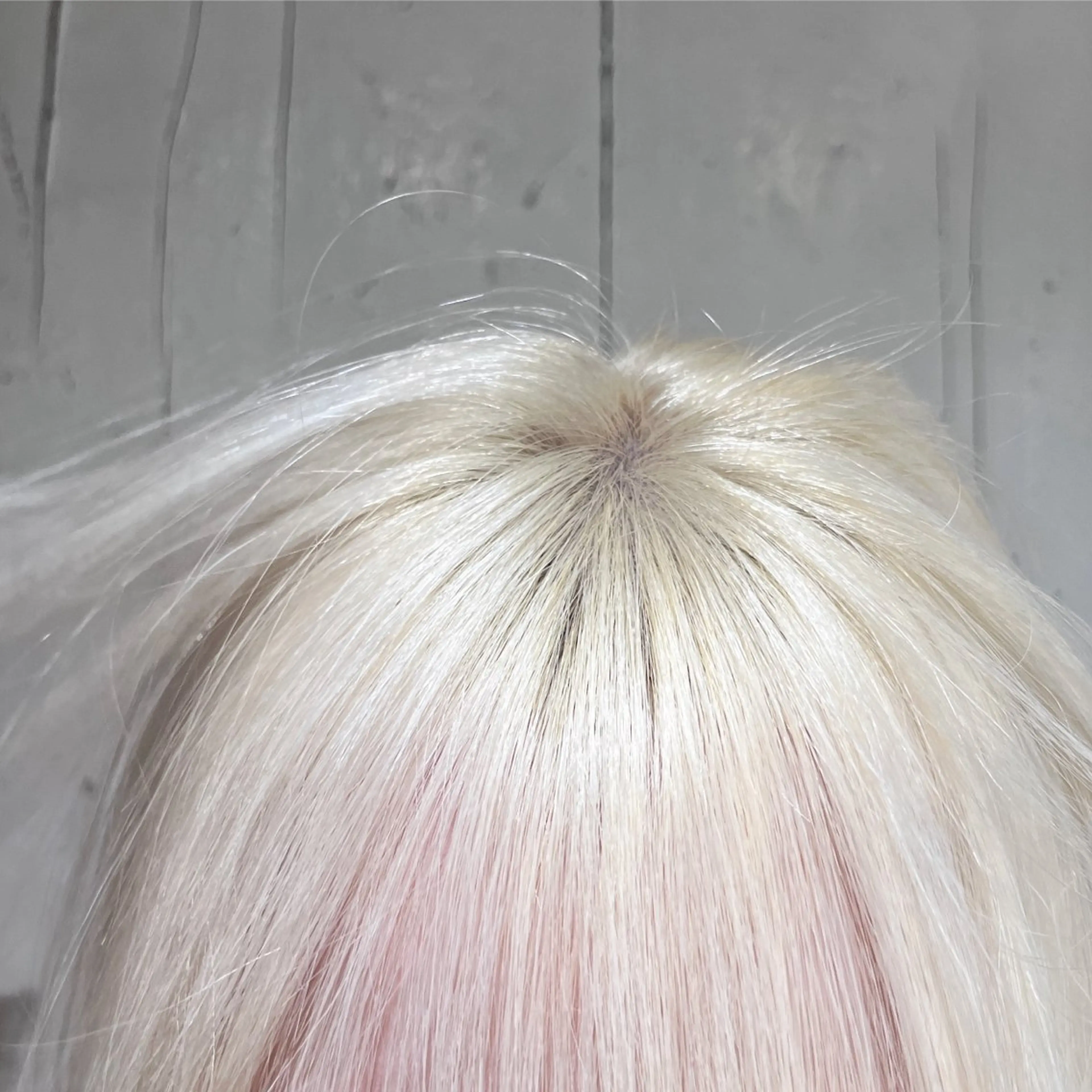 ケアブリーチリタッチの写真