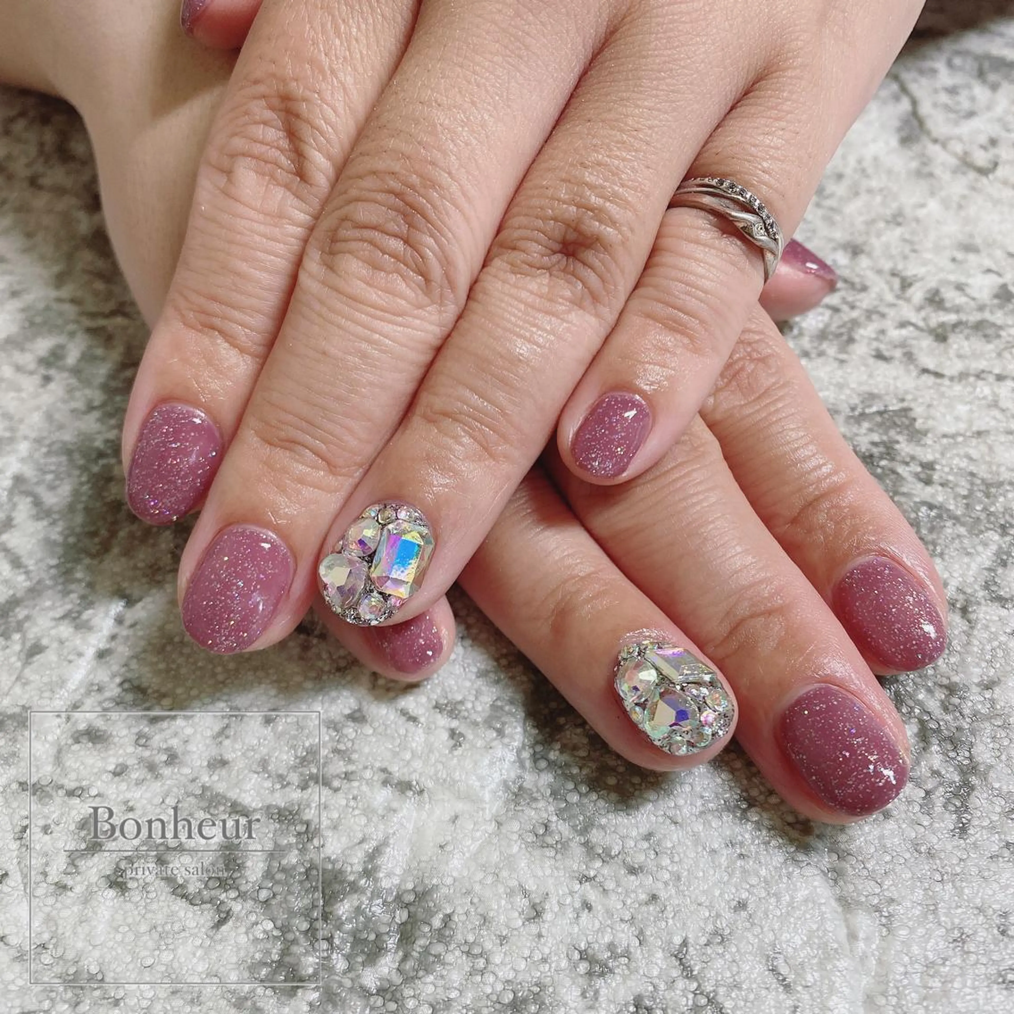 ネイル ハンドネイル BONHEUR Annaのネイルデザイン