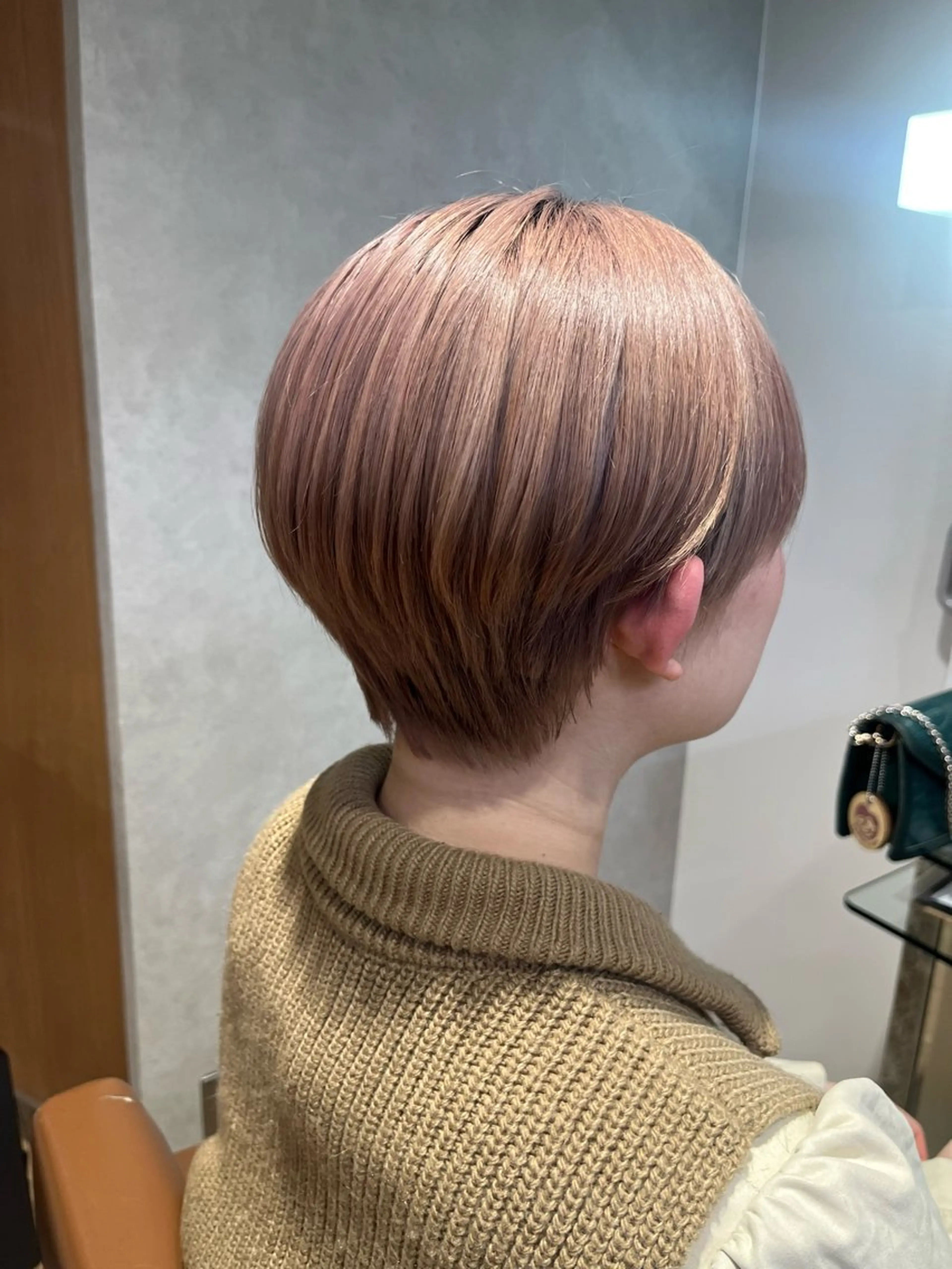 ショート カット ヘッドスパ 👑毛流れ、艶髪◉ 縮毛矯正錦糸町ヒガシのヘアスタイル