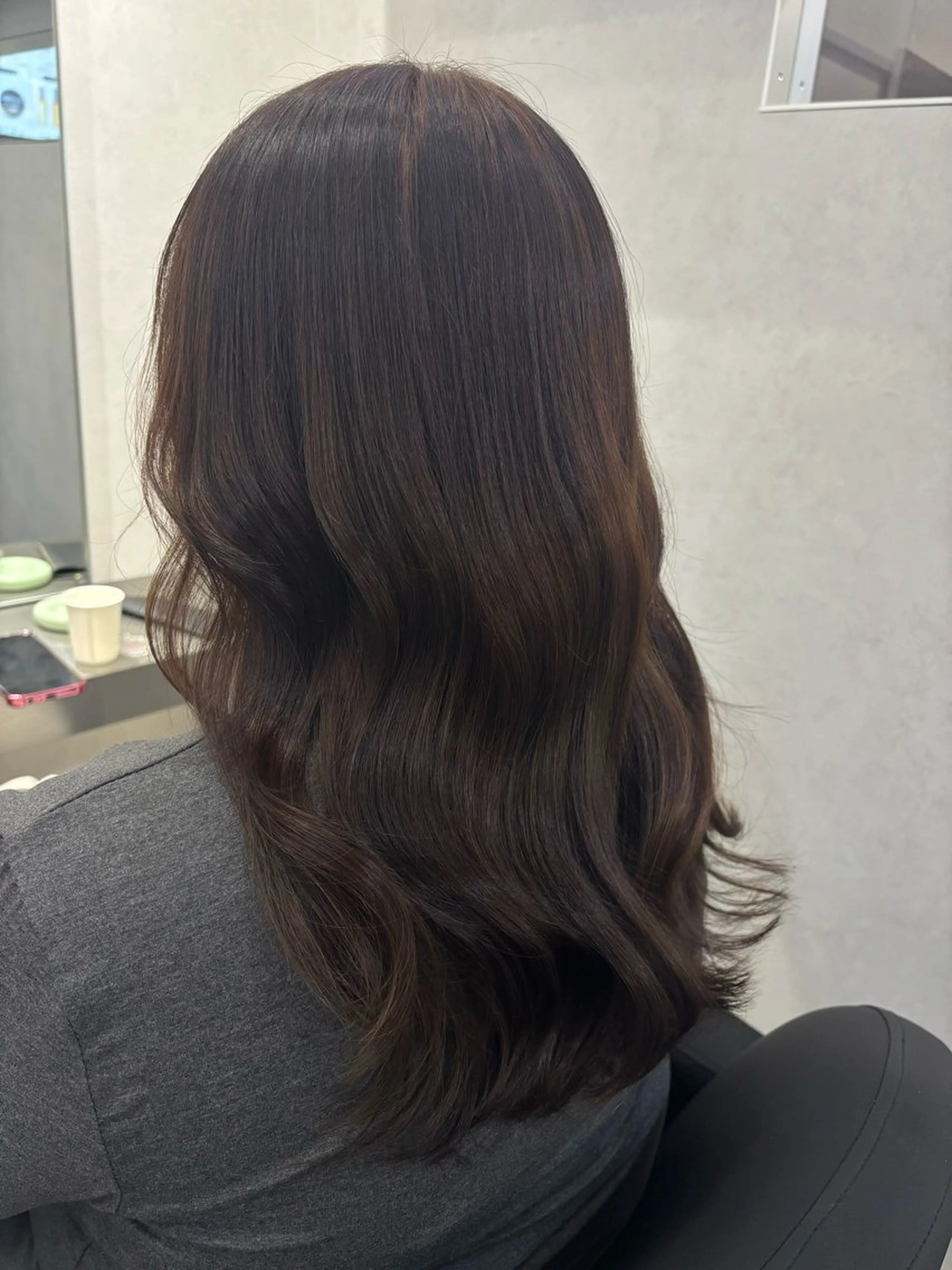 ロング カラー ベージュカラー 透明感カラー ヘアカラー トリートメント 韓国透明感🇰🇷 SAKURAのヘアスタイル