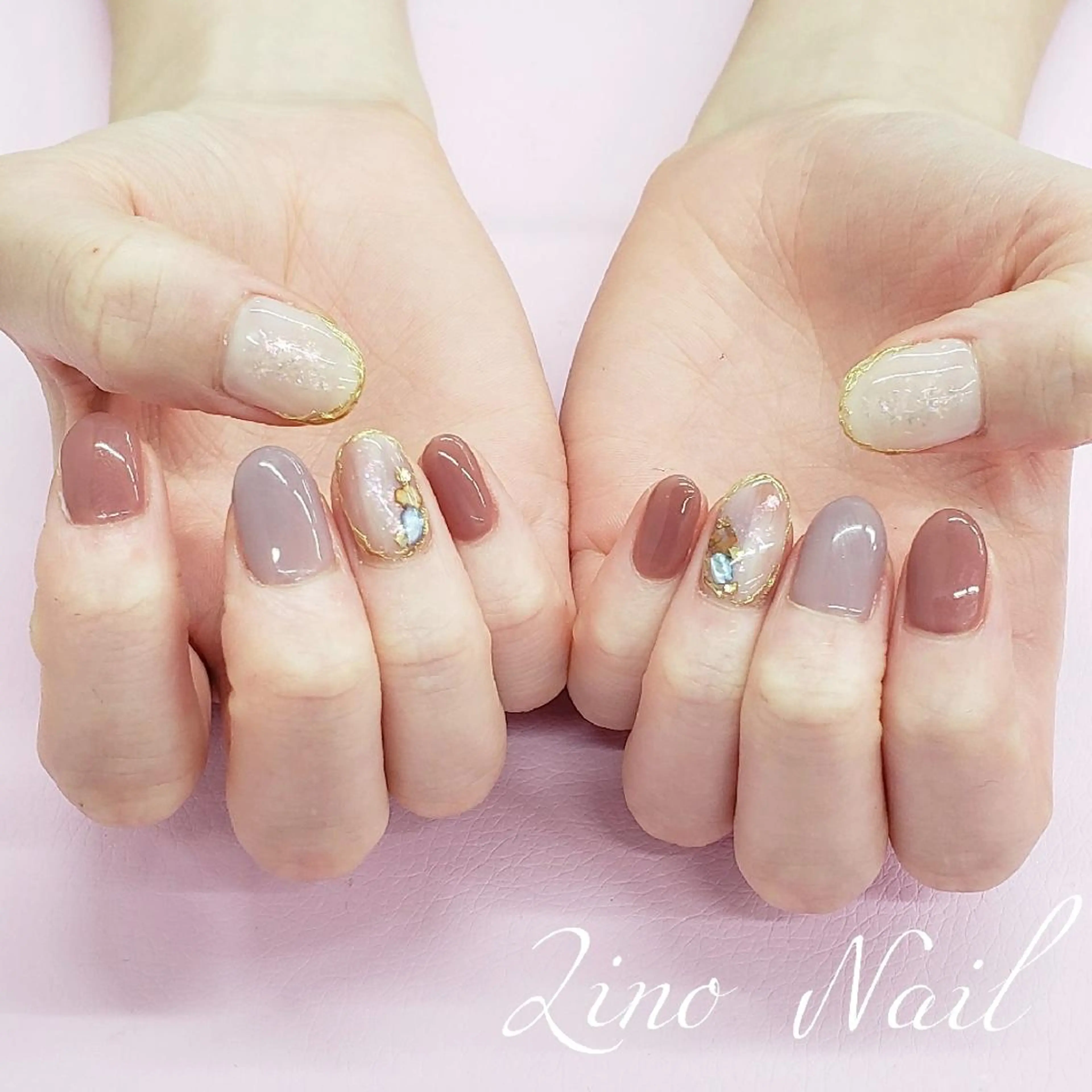 ネイル オーロラネイル カジュアル ジェルネイル キラキラネイル ミラーネイル ハンドネイル Lino Nailのネイルデザイン