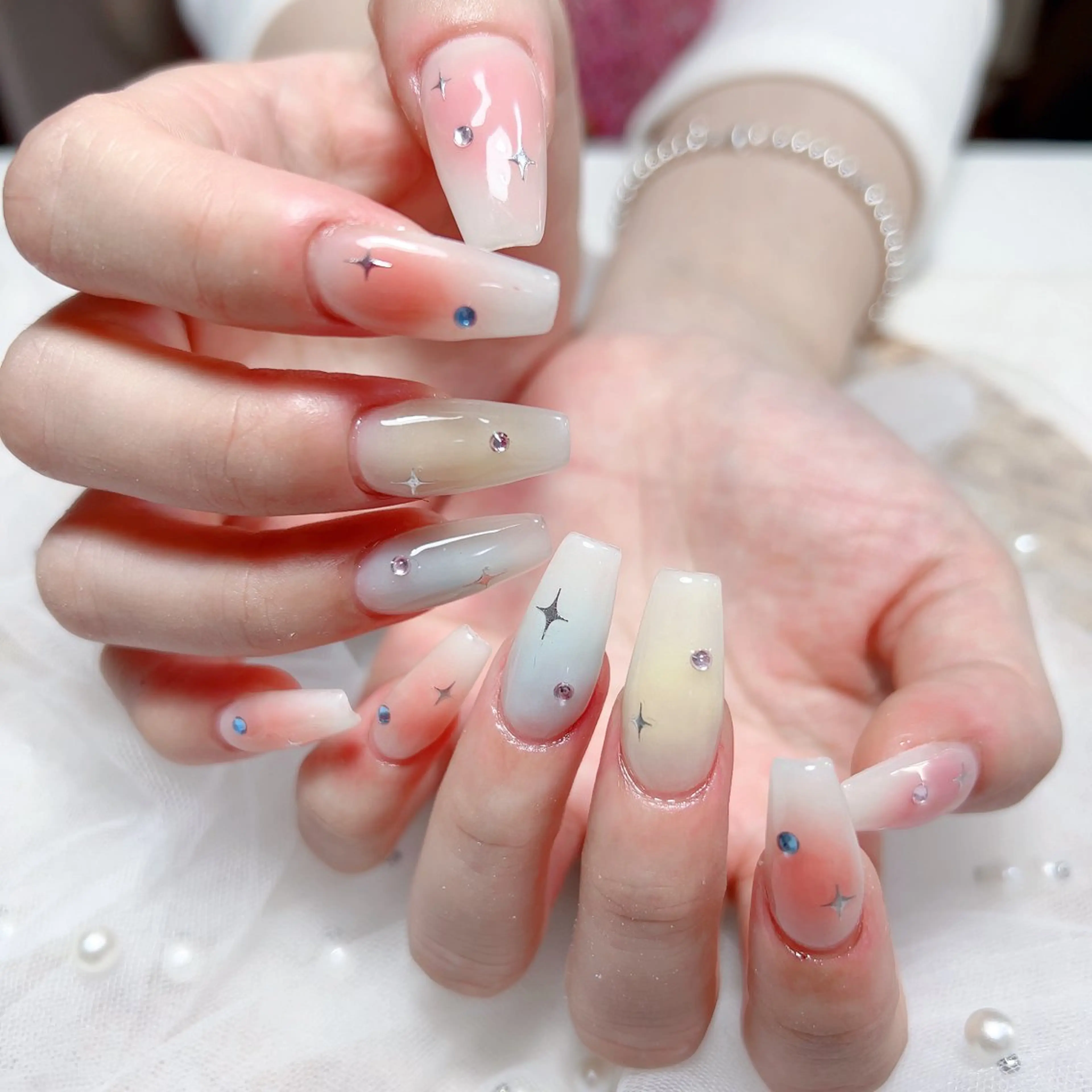 ネイル M🌷nail 長さだし専門店のネイルデザイン