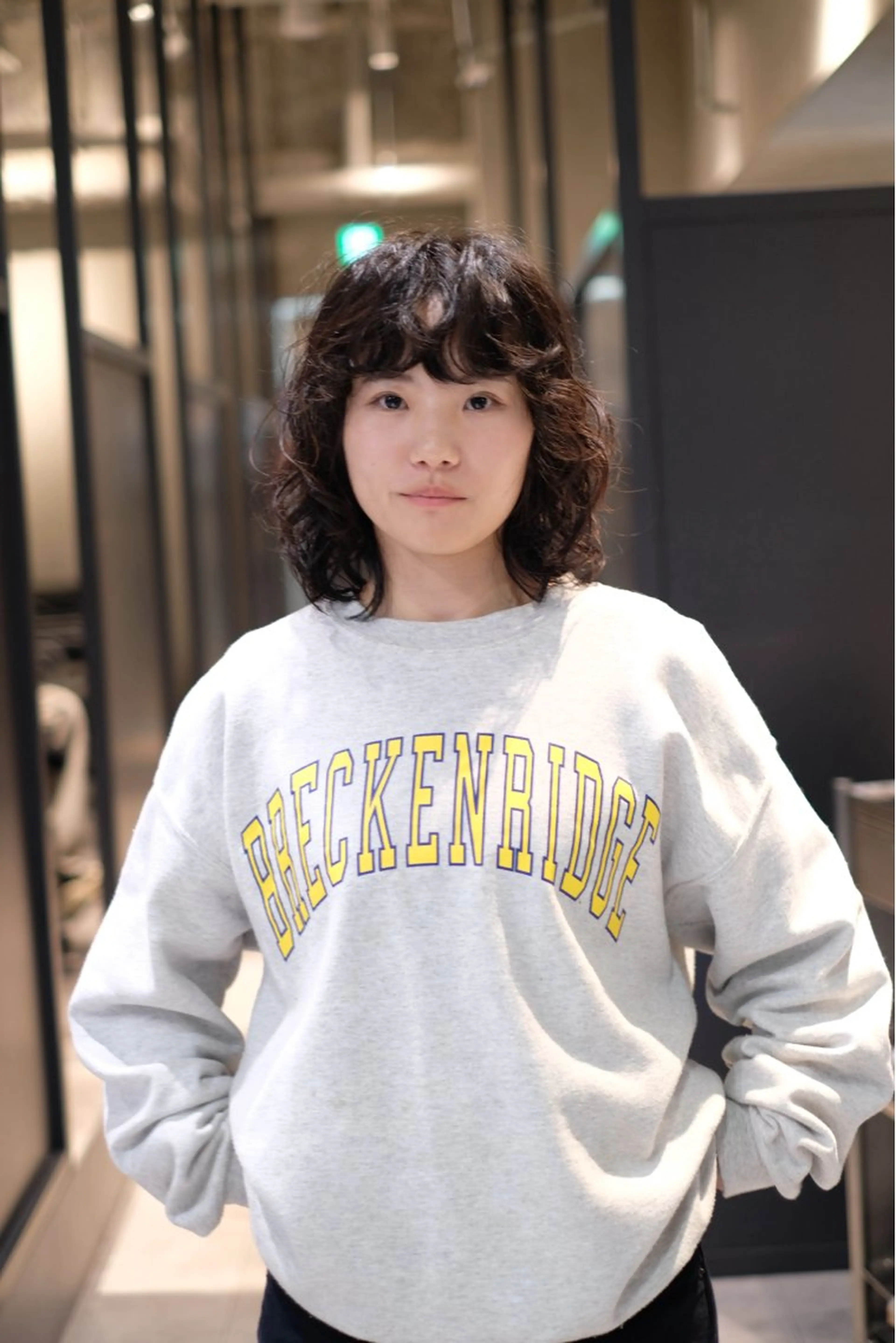 ミディアム パーマ 瓜谷 亮磨のヘアスタイル