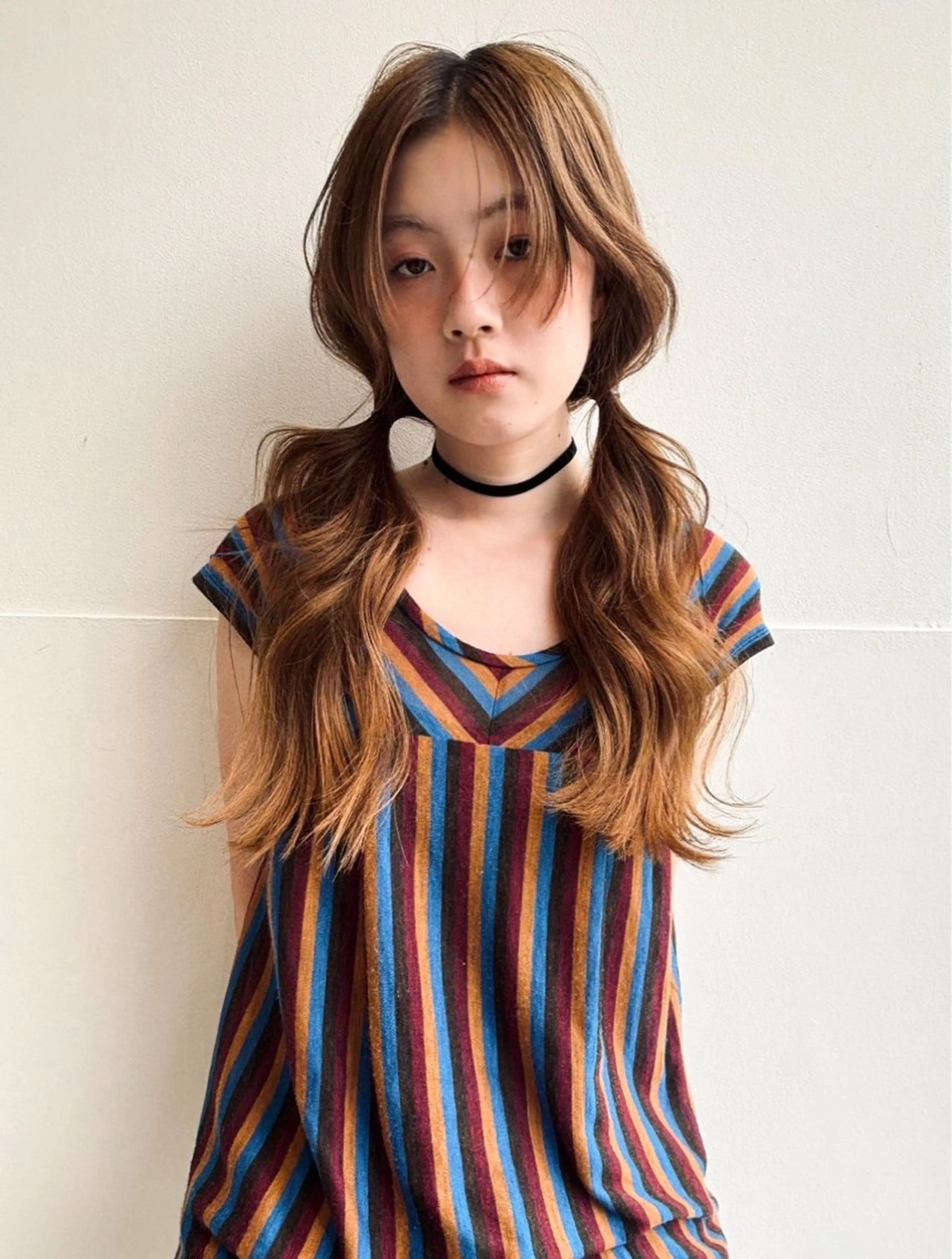 ロング ヘアカラー 🍎デザインカラー /カエデ🍎のヘアスタイル