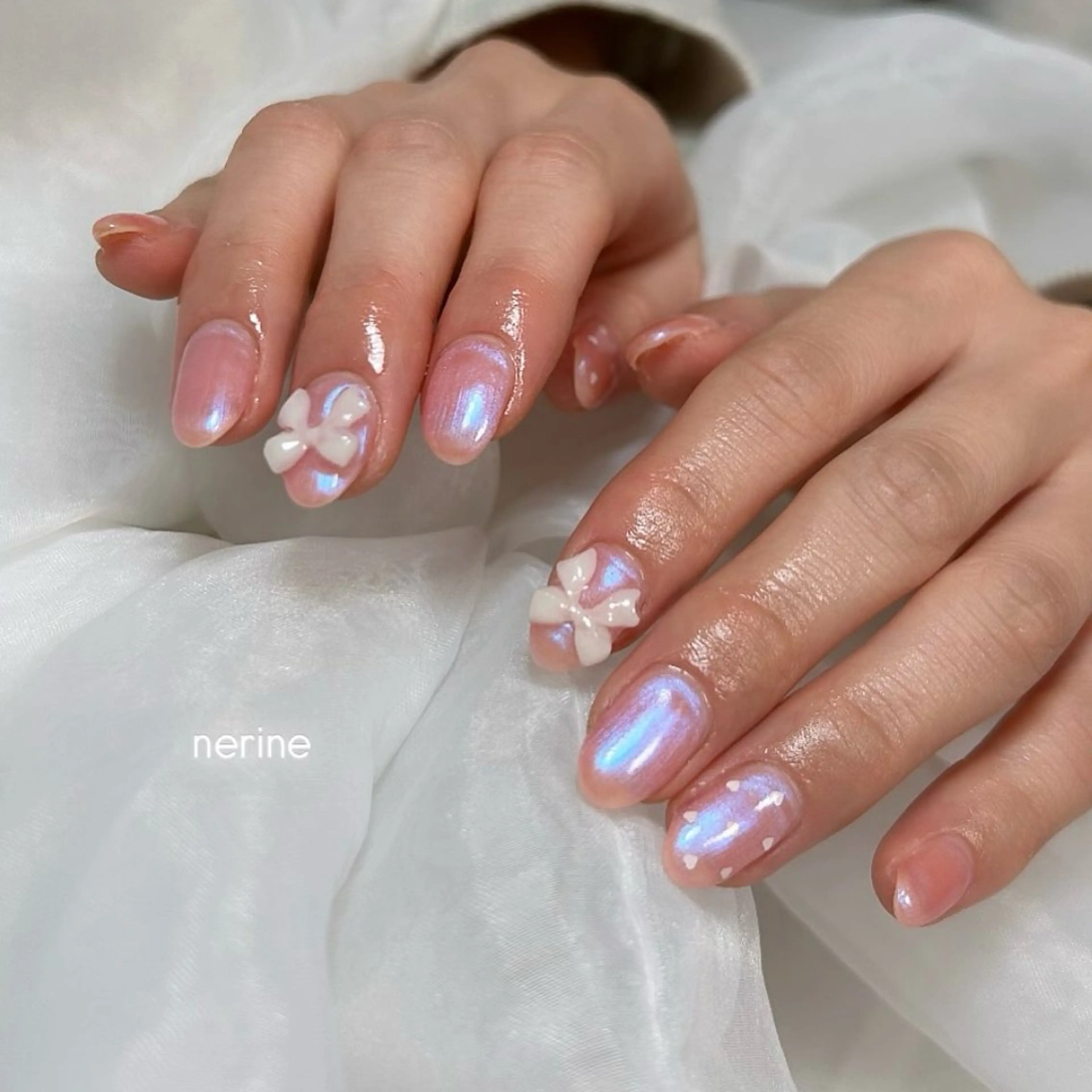 ネイル オーロラネイル ハンドネイル nail salon nerineのネイルデザイン