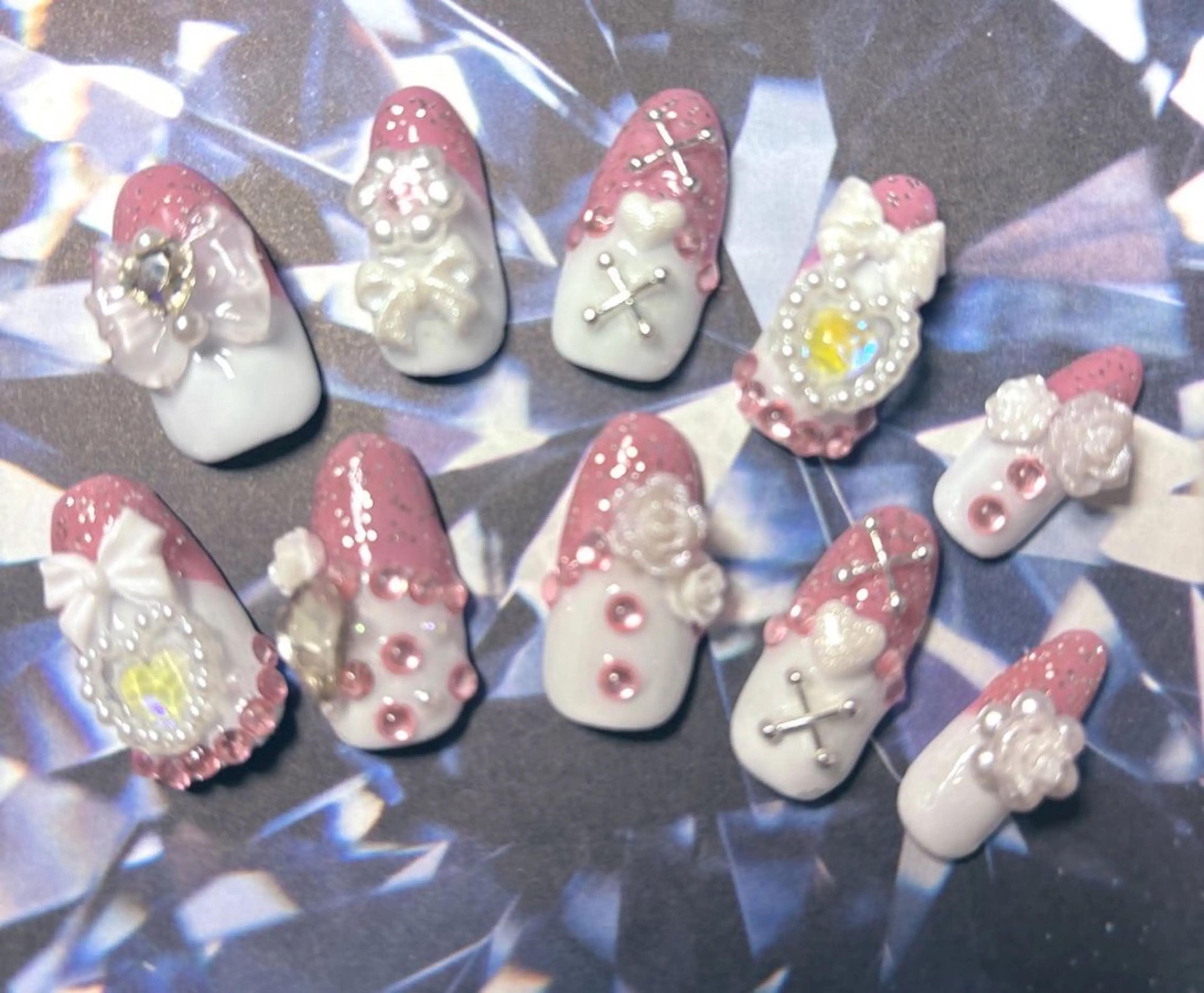 ネイル ジェルネイル ネイルチップ NailSalona.k.a所属・k CHIORIのネイルデザイン