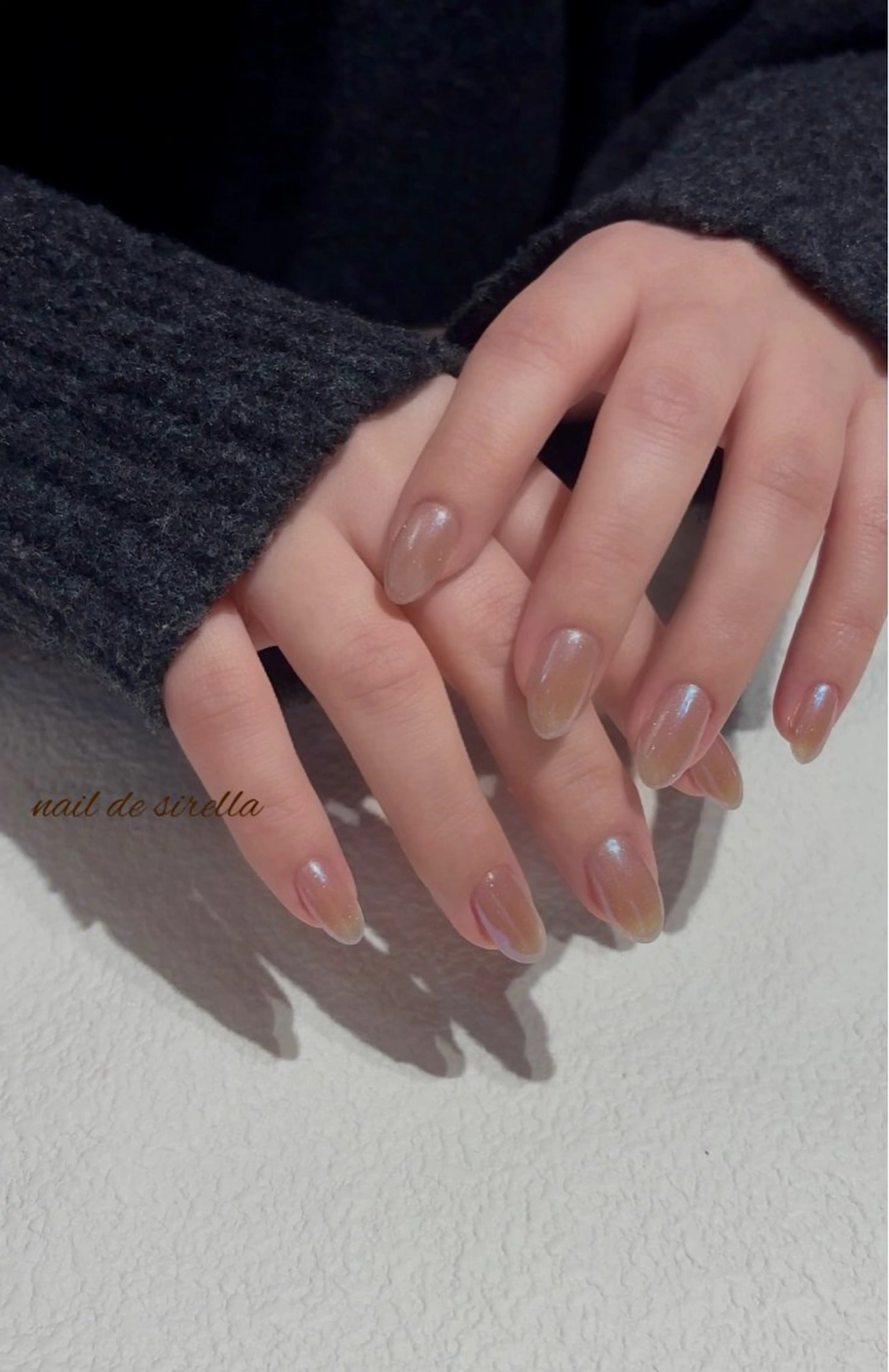 ネイル オーロラネイル マグネットネイル ネイルドシレラアルパーク所属・高田 咲希のネイルデザイン