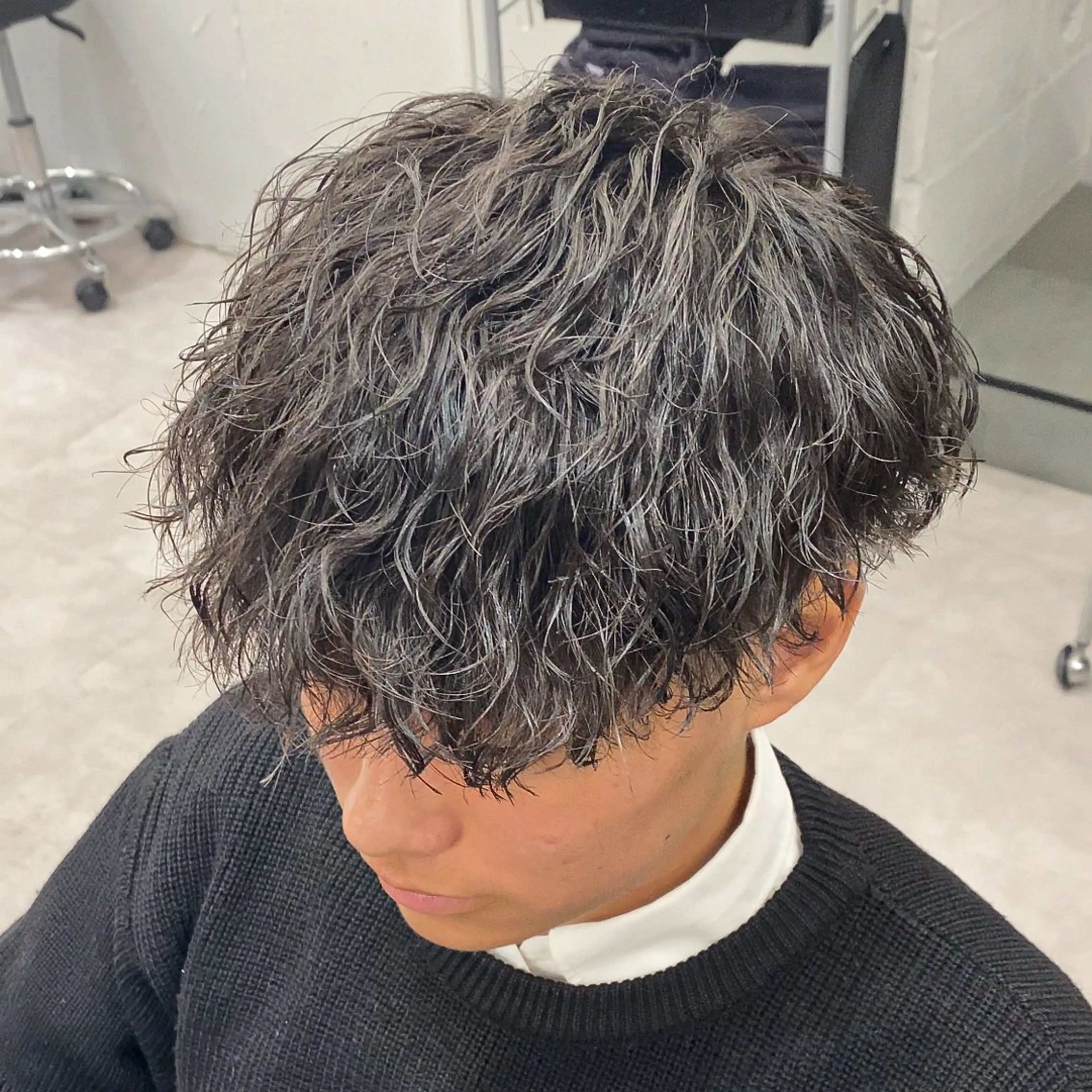 ショート パーマ メンズ メンズ特化LIBER 石川玲央のヘアスタイル