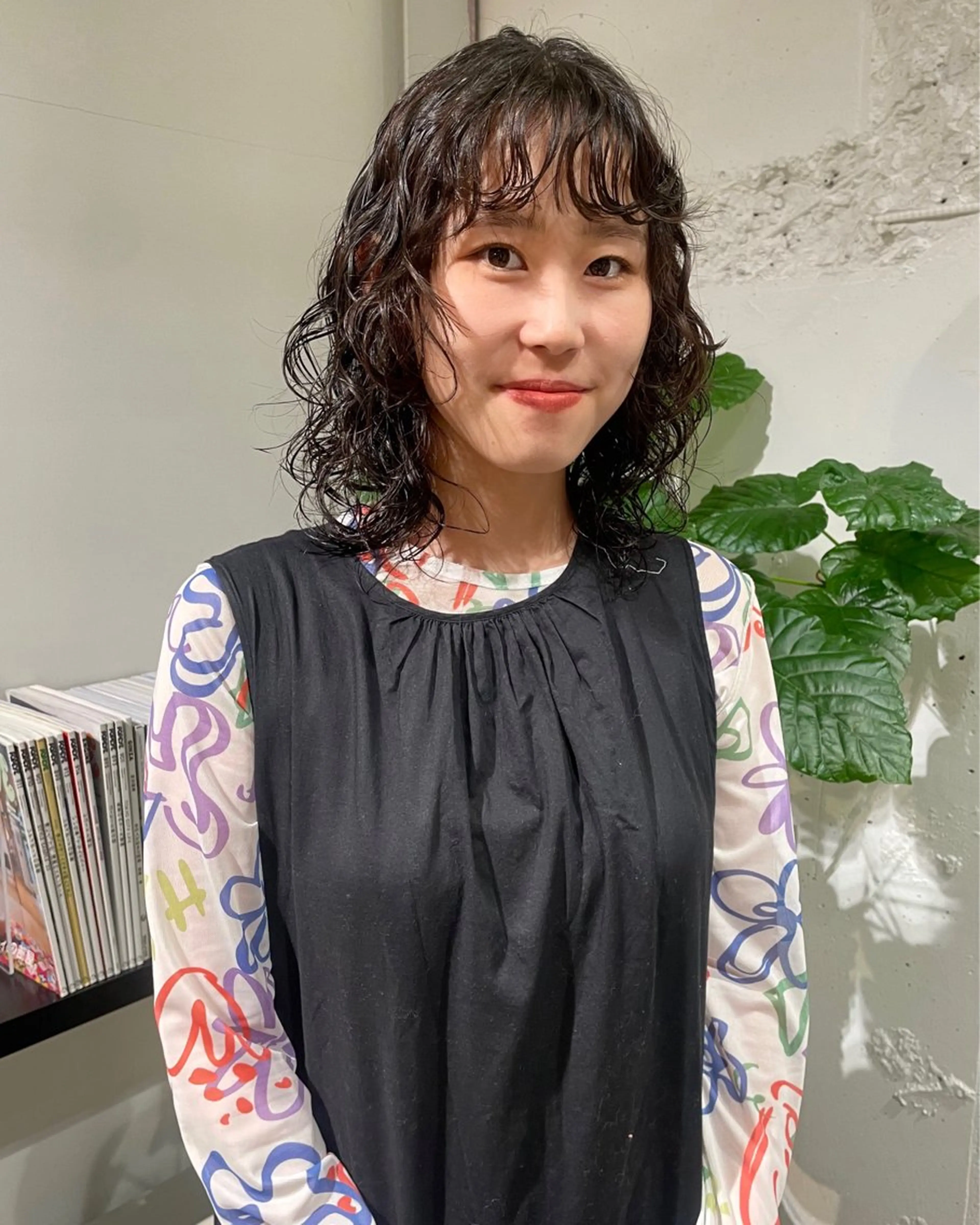 ミディアム パーマ ウルフ/似合わせ レイヤー/RIHOのヘアスタイル