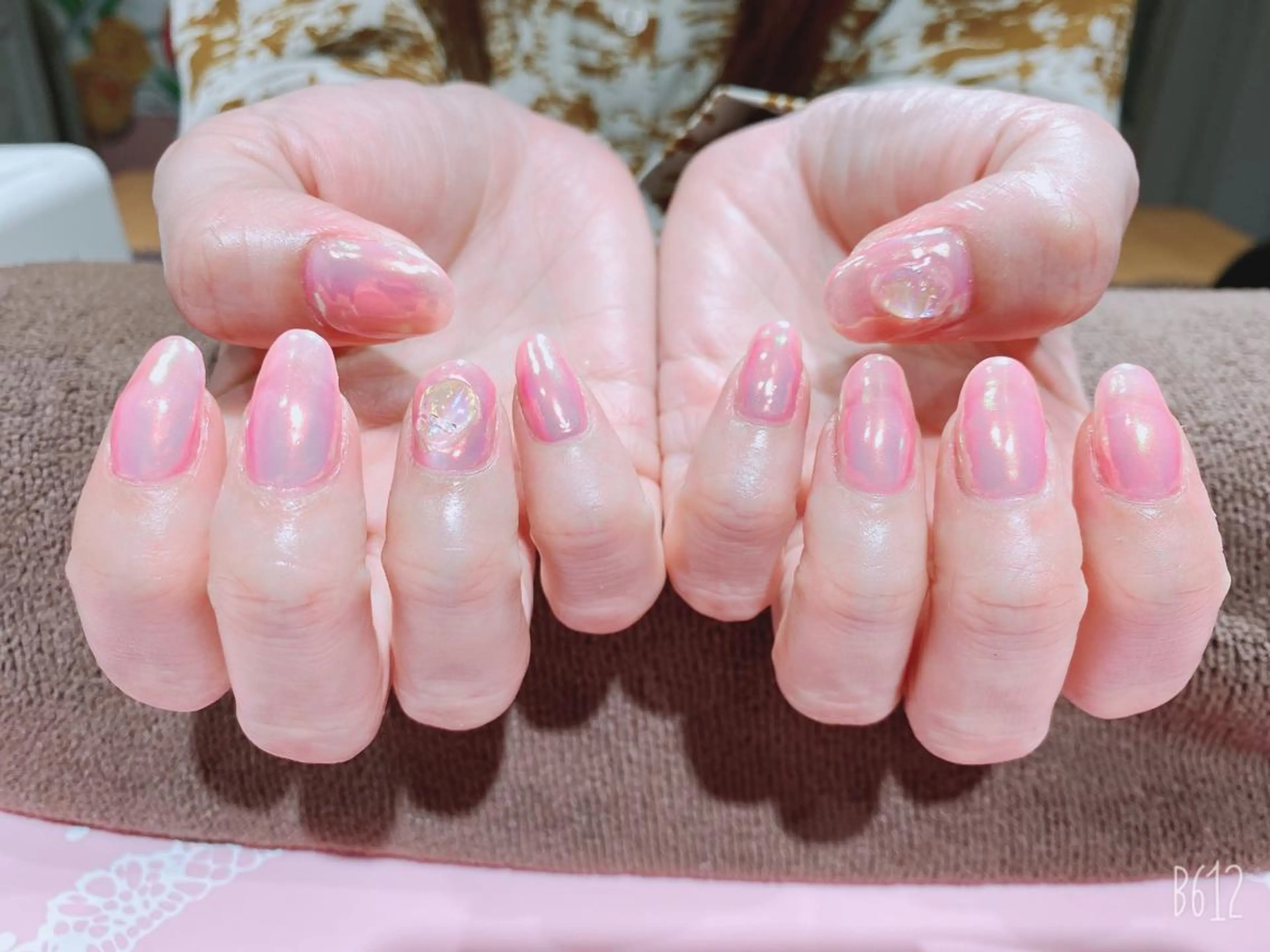 ネイル オーロラネイル VIST☆ ｍａｍｉのネイルデザイン