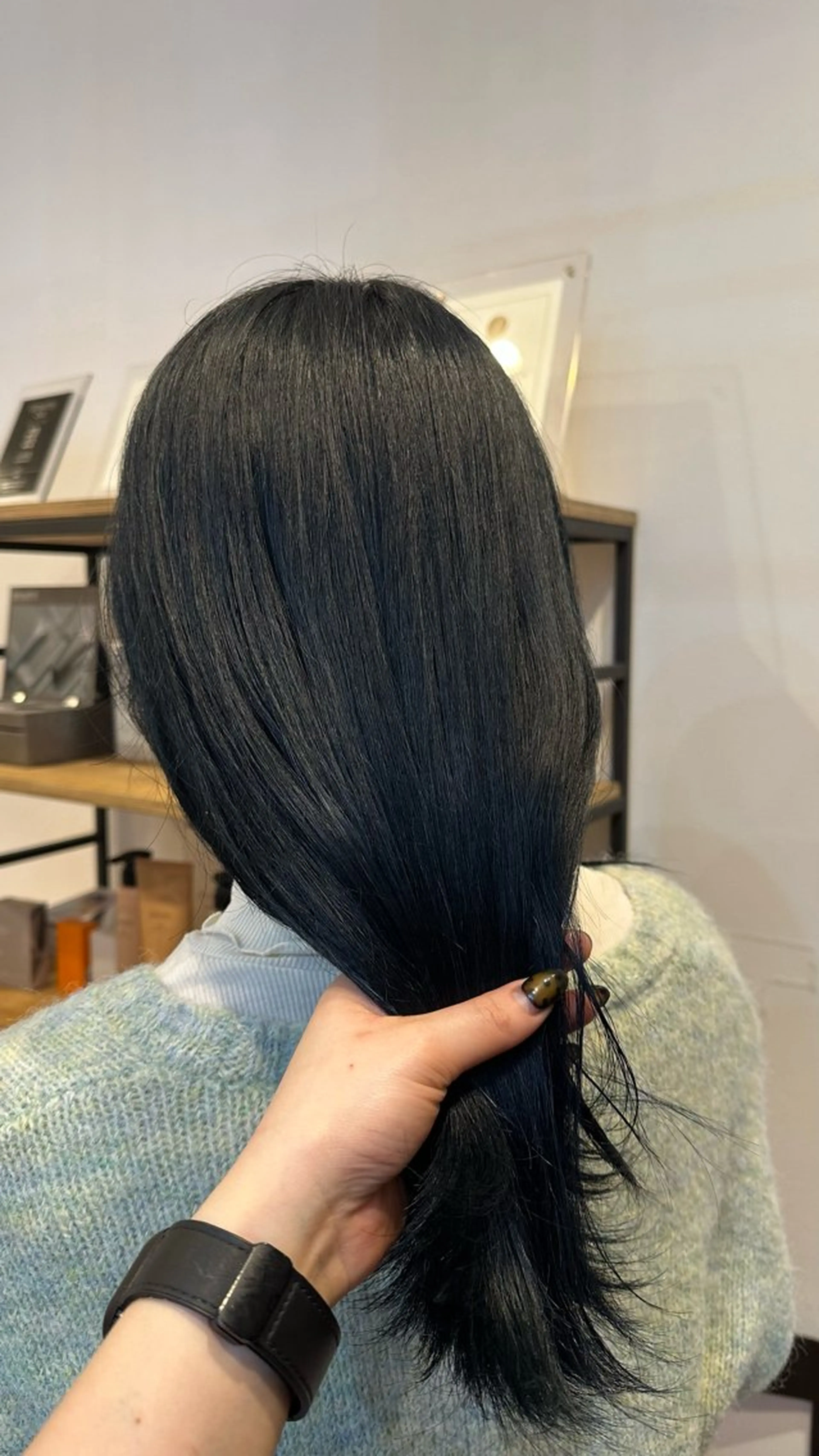 カラー 黒髪 透明感カラー bico所属・Reina 札幌美容師のヘアスタイル